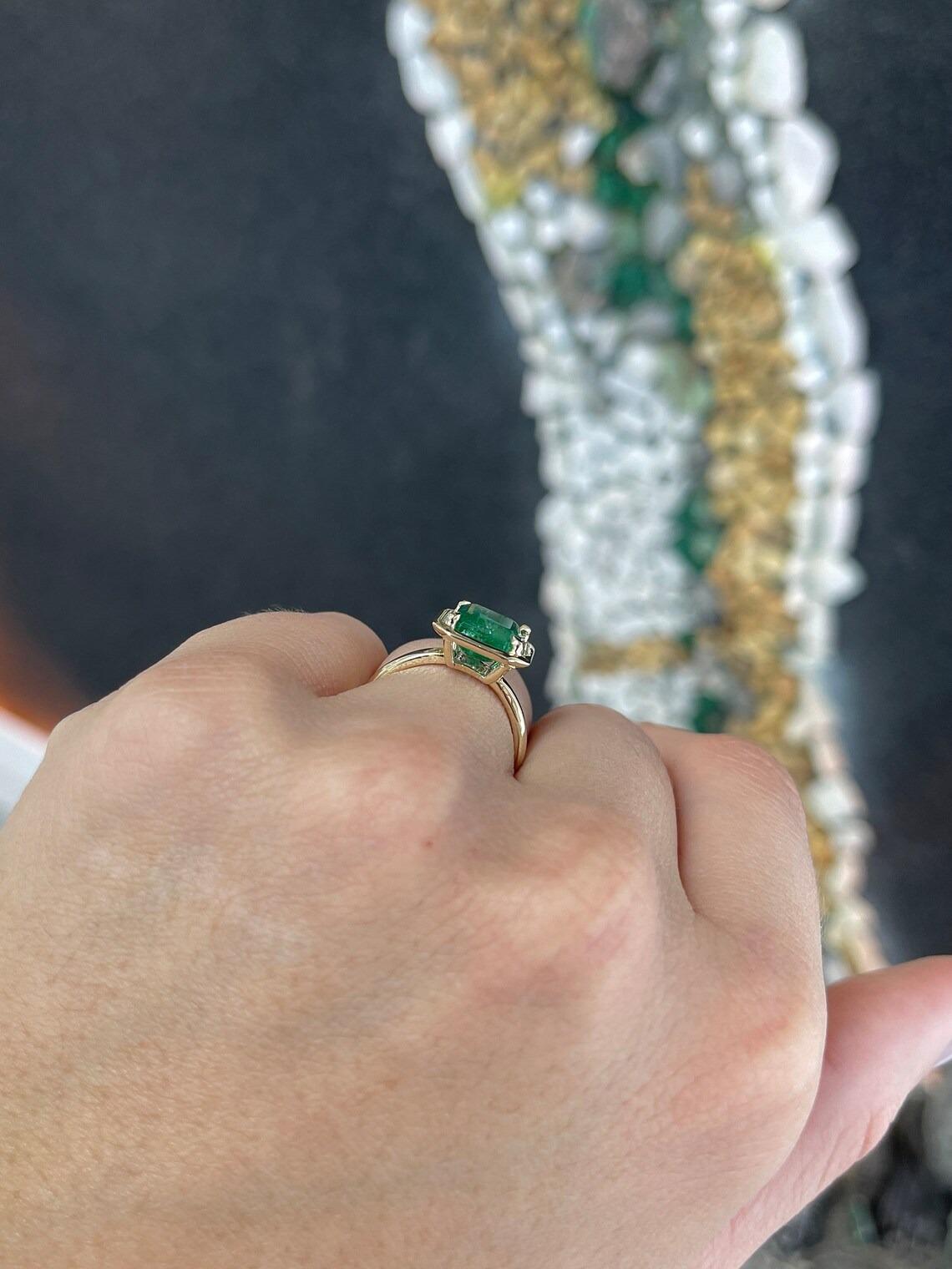 Women's 3.25ct 14K Fine Quality Asscher Cut Zambian Emerald Prong Set Solitaire Ring For Sale
