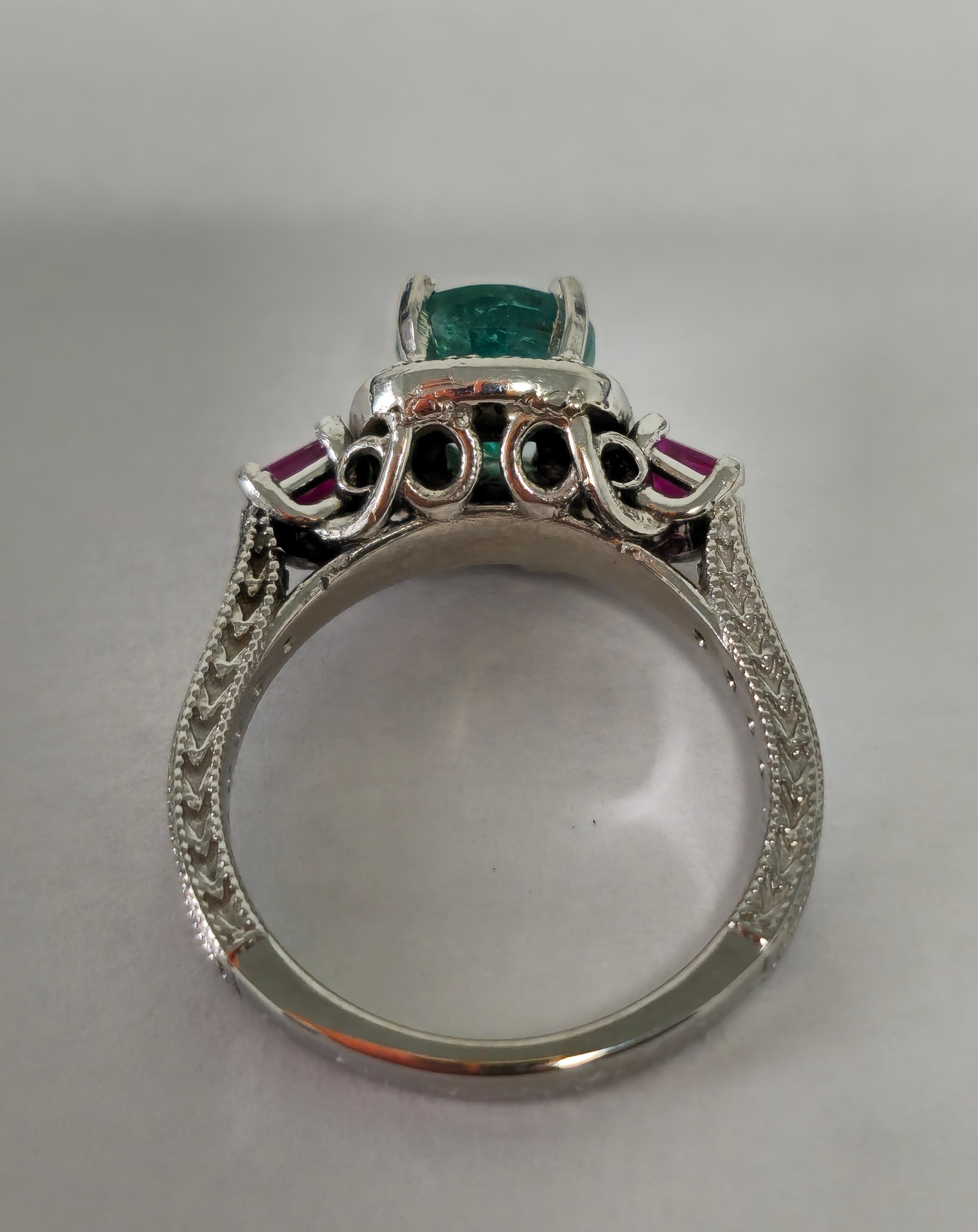Art Nouveau 3.25ct Emerald, Ruby & Diamond Cocktail Ring in 14k Gold  For Sale