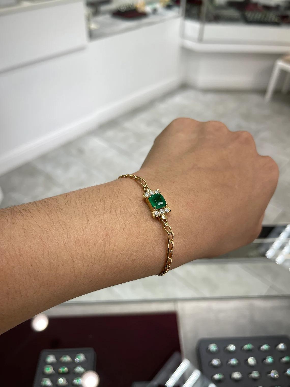 Modern 3.25tcw 18K Colombian Emerald-Asscher Cut & Diamond Accent Gold Link Bracelet For Sale