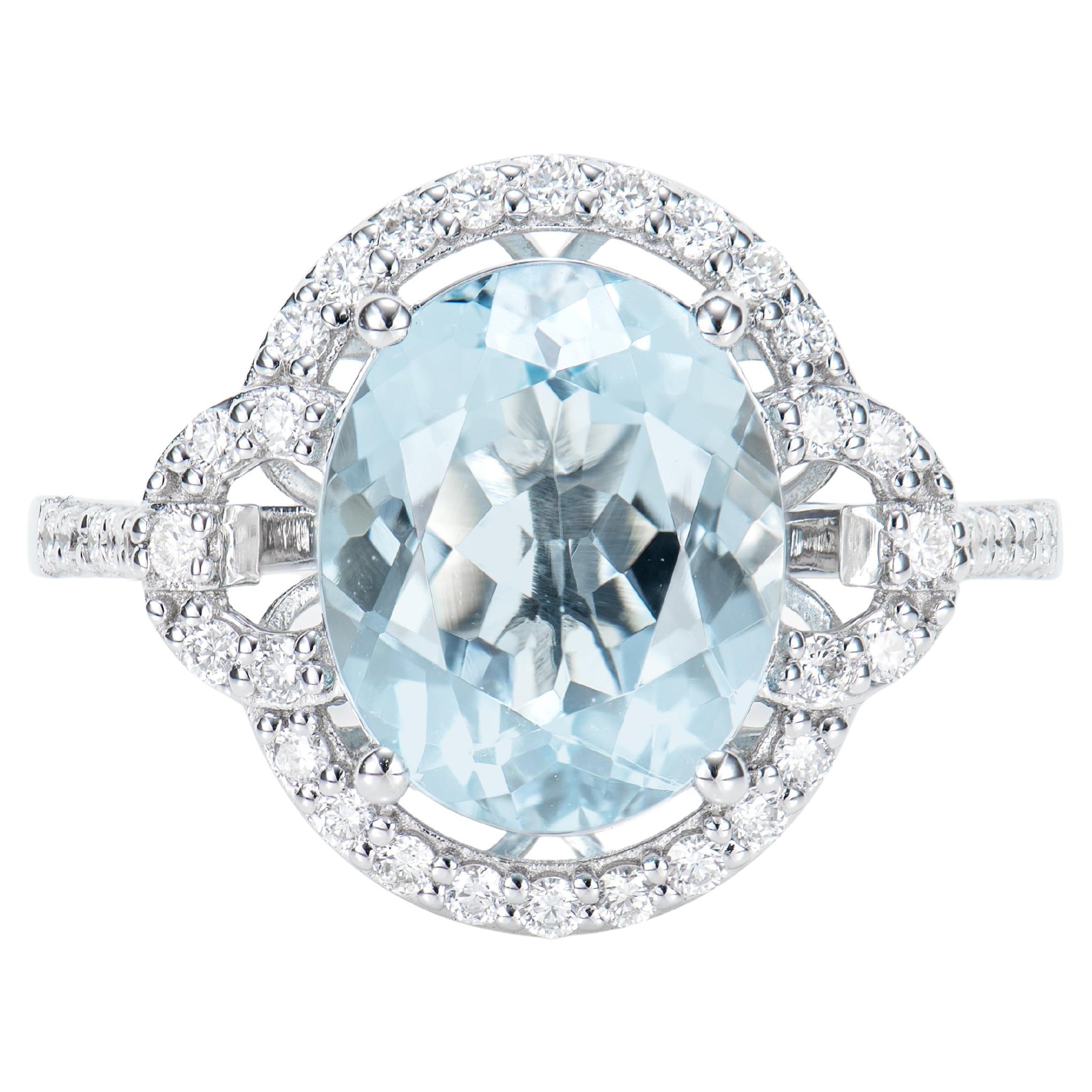 3.26 Carat Aquamarine Elegant Ring in 18 Karat White Gold with White Diamond For Sale