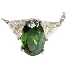 3.26 Carat Enhanced Fancy Color Green Diamond Necklace Side Trilliants 14 Karat*