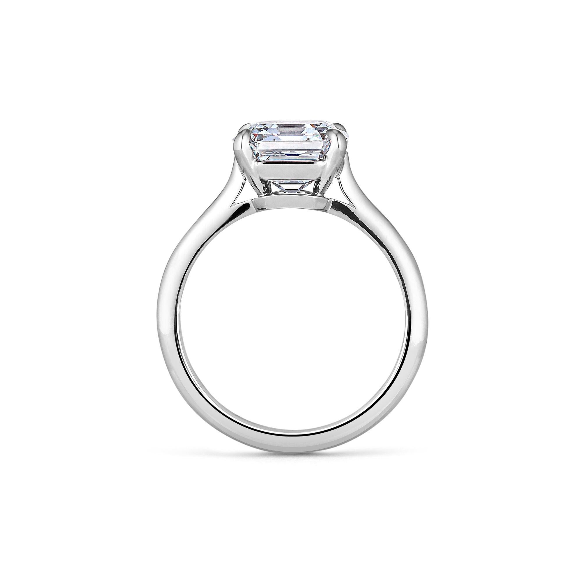 Contemporary 3.26 Carat Square Asscher Cut Diamond Platinum Engagement Ring