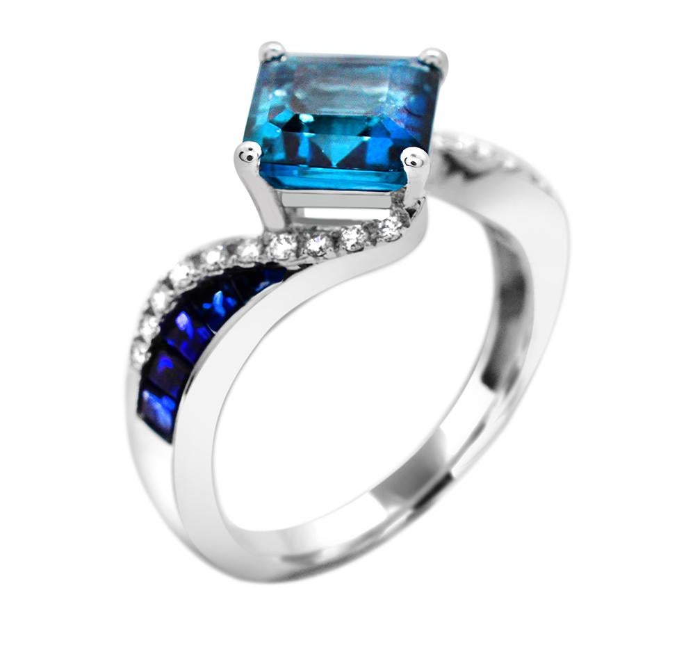 Contemporary 3.26 Carats Cushion London Blue Topaz Sapphire 14K White Gold Cocktail Ring