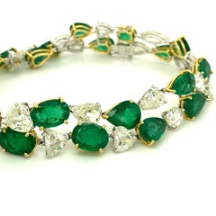 Bracciale in oro con smeraldo e diamante bianco taglio vecchio da 32,62 carati
