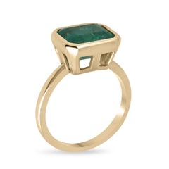 3,26 ct 14K Anillo solitario talla esmeralda Este-Oeste exuberante bisel de oro verde
