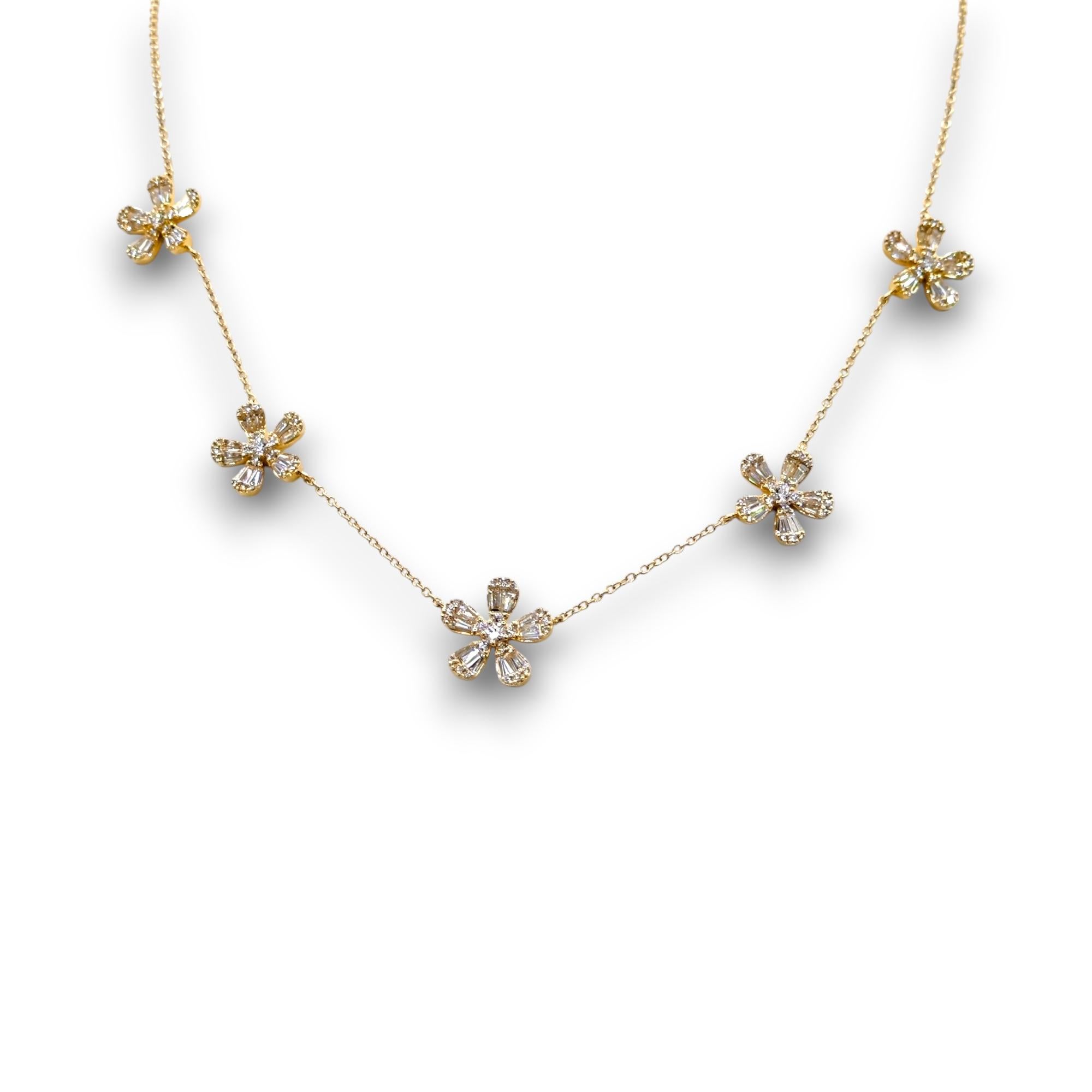 Collana in oro giallo con diamanti da 3,27 carati In condizioni Nuovo in vendita a New York, NY