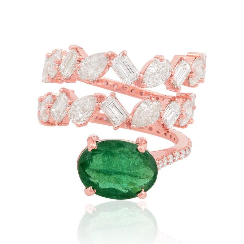 Mixed Cut 3.27 Carat Emerald 3.60 Carat Diamond 14 Karat Gold Ring For Sale