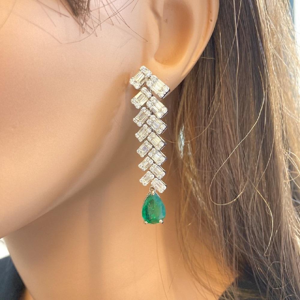Pear Cut 3.27 Carat Pear Shape Green Emerald Fashion Earrings In 18k White Gold For Sale
