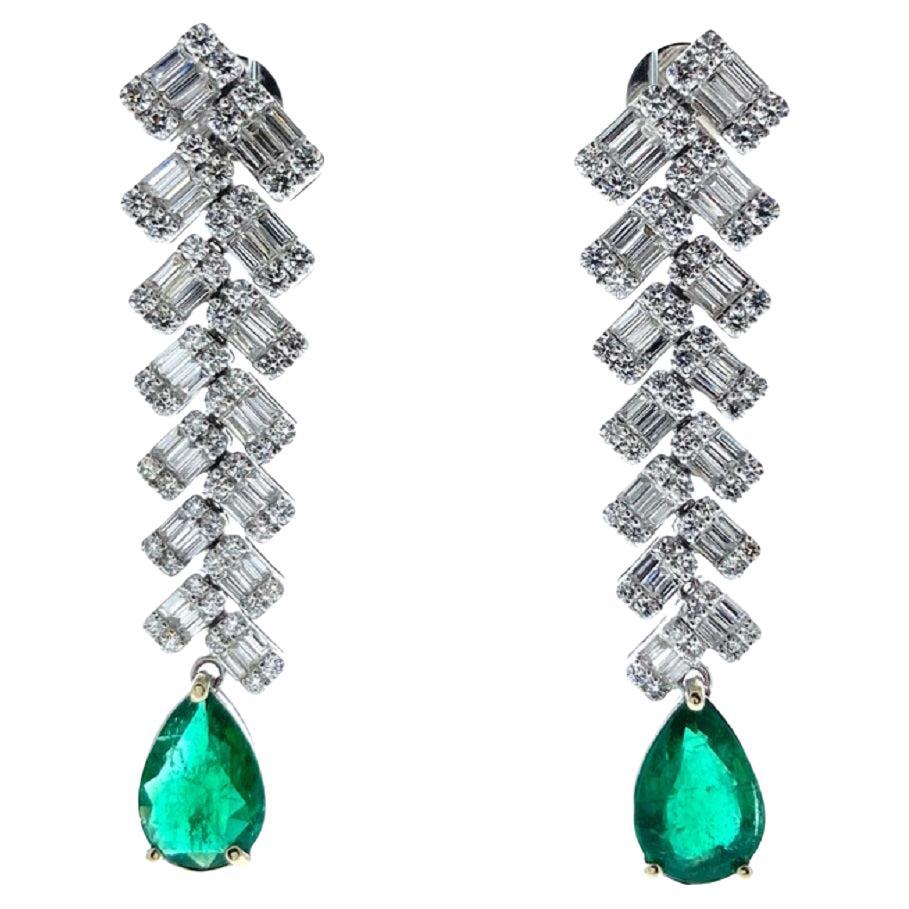3.27 Carat Pear Shape Green Emerald Fashion Earrings In 18k White Gold For Sale