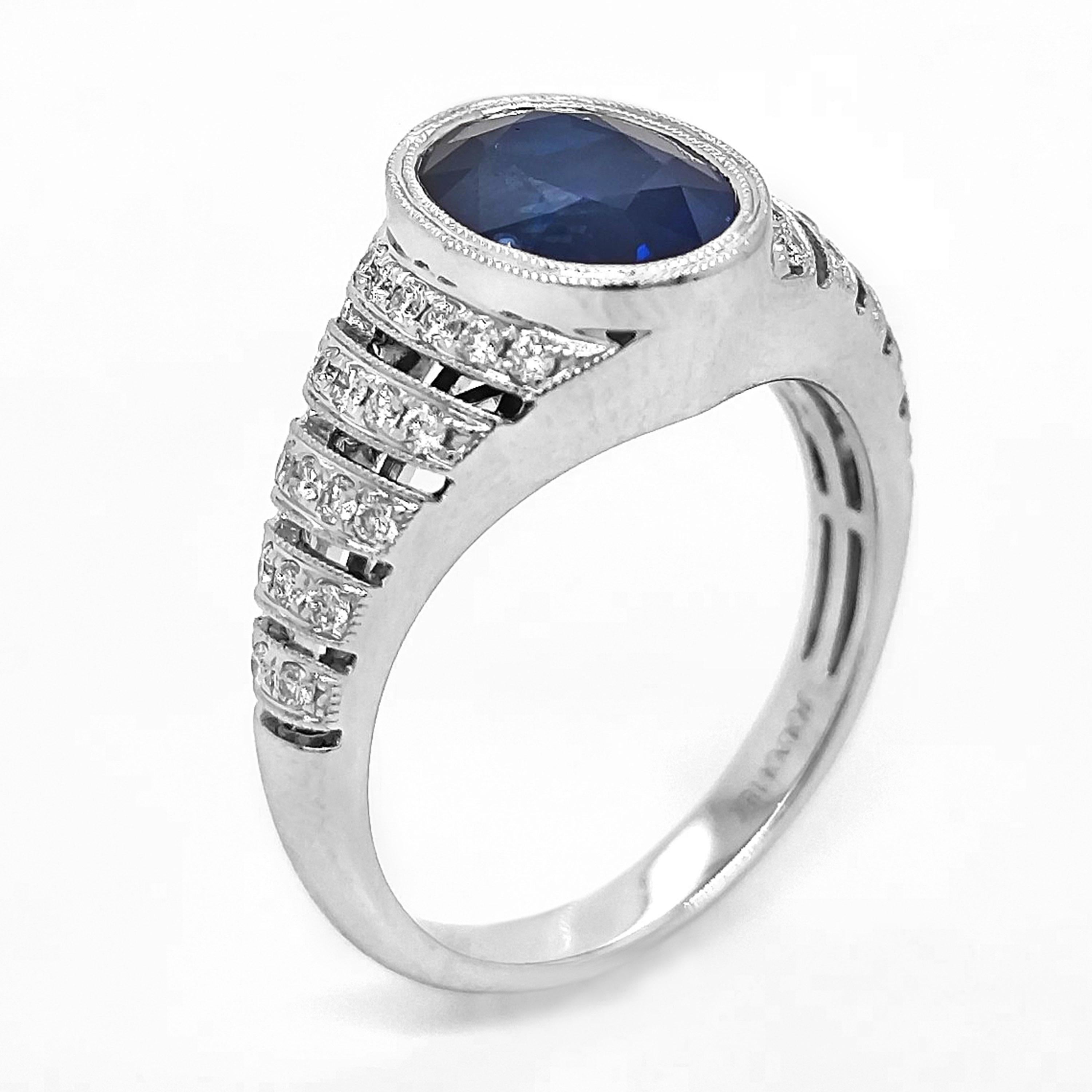 3.27 Carat Sapphire and White Diamond White Gold Ring Corte mixto en venta