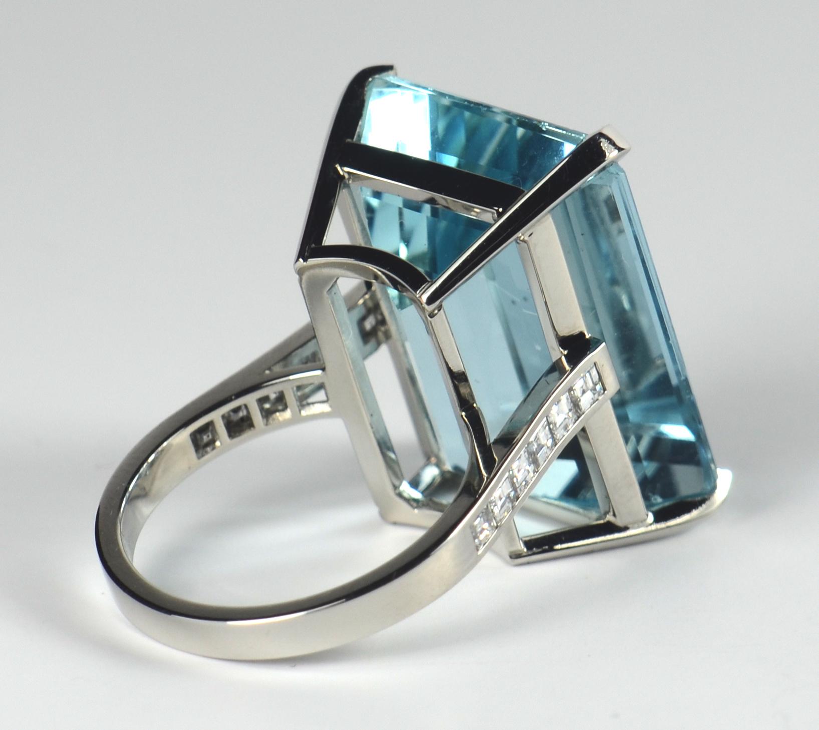 Emerald Cut 32.70 Carat Aquamarine and Diamond Cocktail Ring For Sale