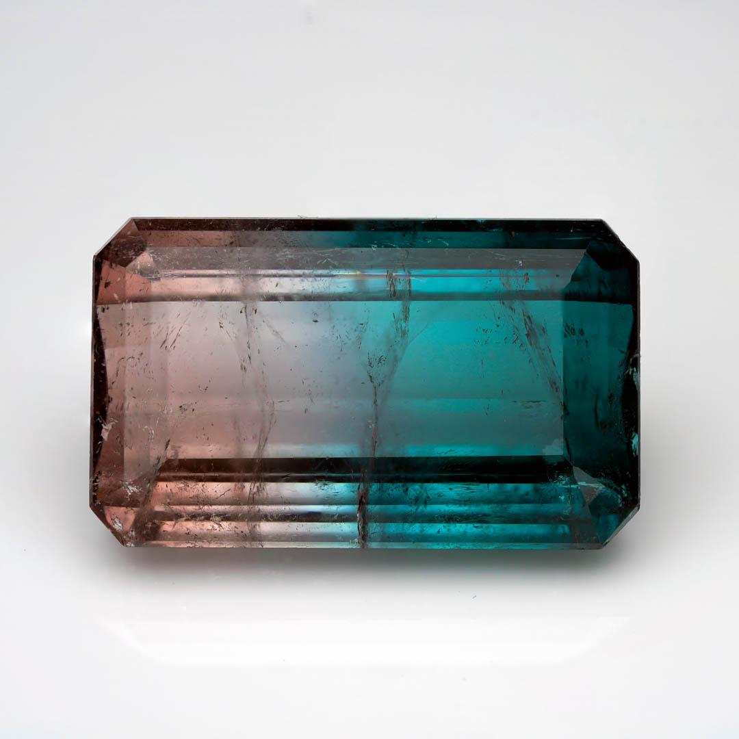 Femenino o masculino 32.75 Carat Emerald Cut Watermelon Tourmaline en venta