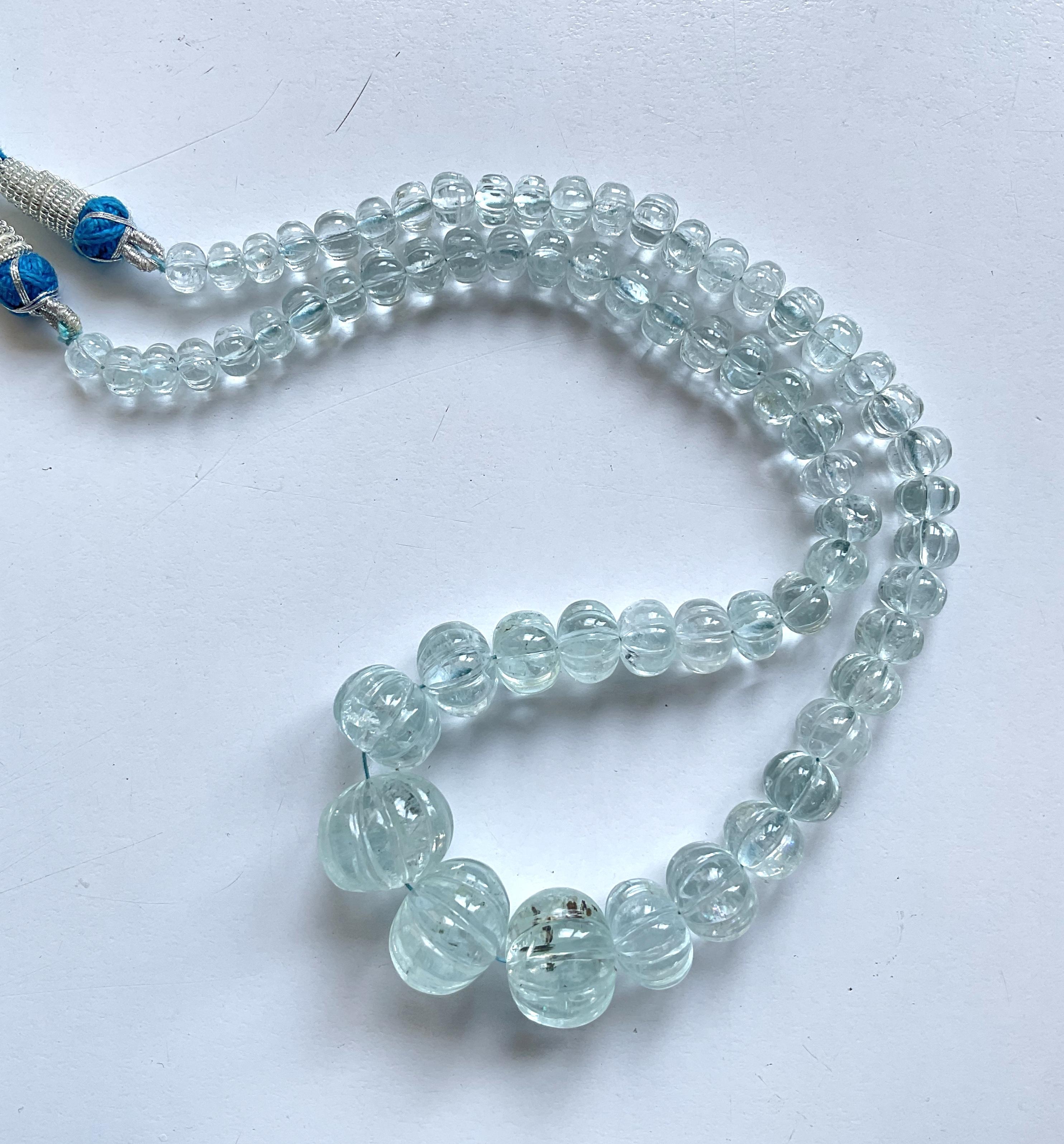 327.80 Carats Aquamarine Carved Melon Beads Necklace Natural Gemstone In New Condition For Sale In Jaipur, RJ
