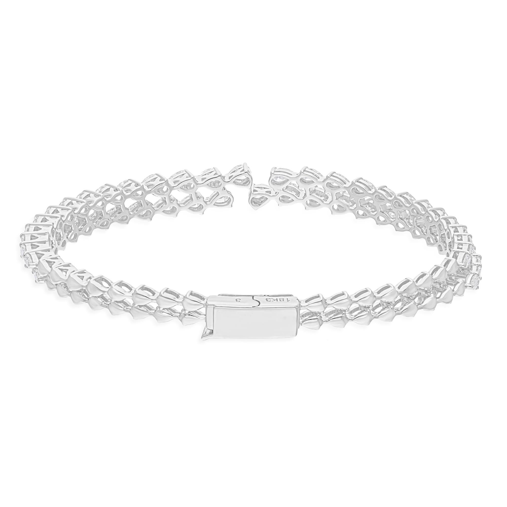 Segui la vetrina di Spectrum Jewels per vedere le ultime collezioni e i pezzi esclusivi. Spectrum Jewels è orgoglioso di essere considerato un Top Seller su 1stdibs con recensioni a 5 stelle da parte dei clienti. Tutti gli articoli da noi prodotti