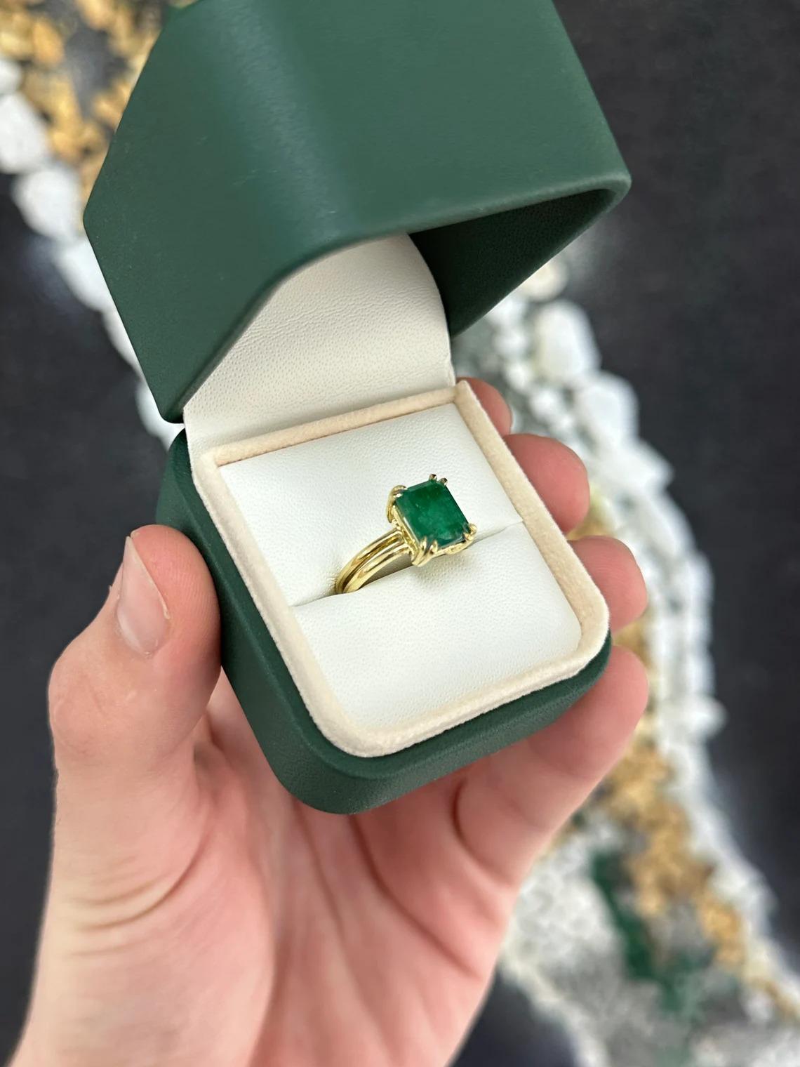dark emerald ring