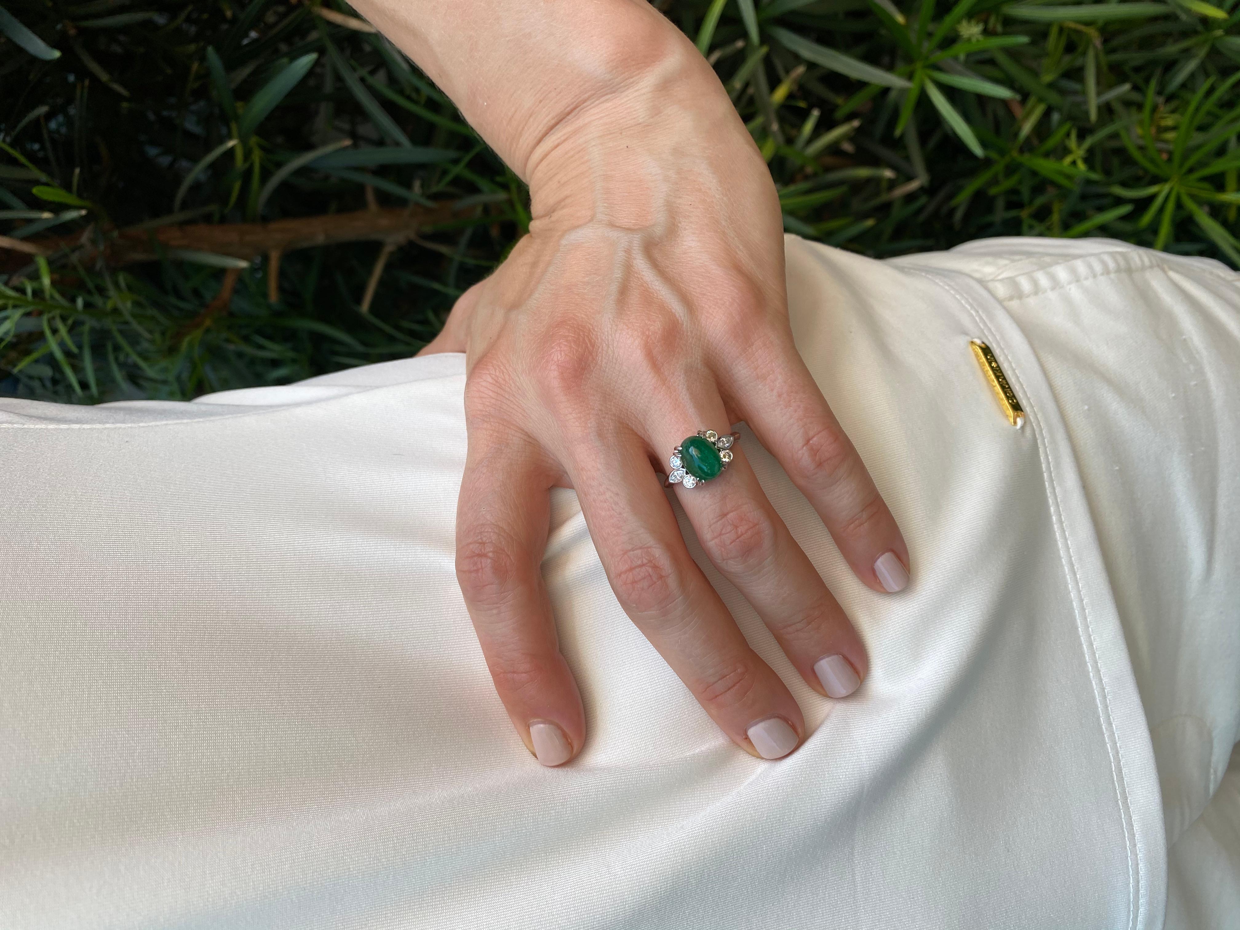 Cabochon 3.29 Carat Emerald and Diamond Platinum Ring For Sale