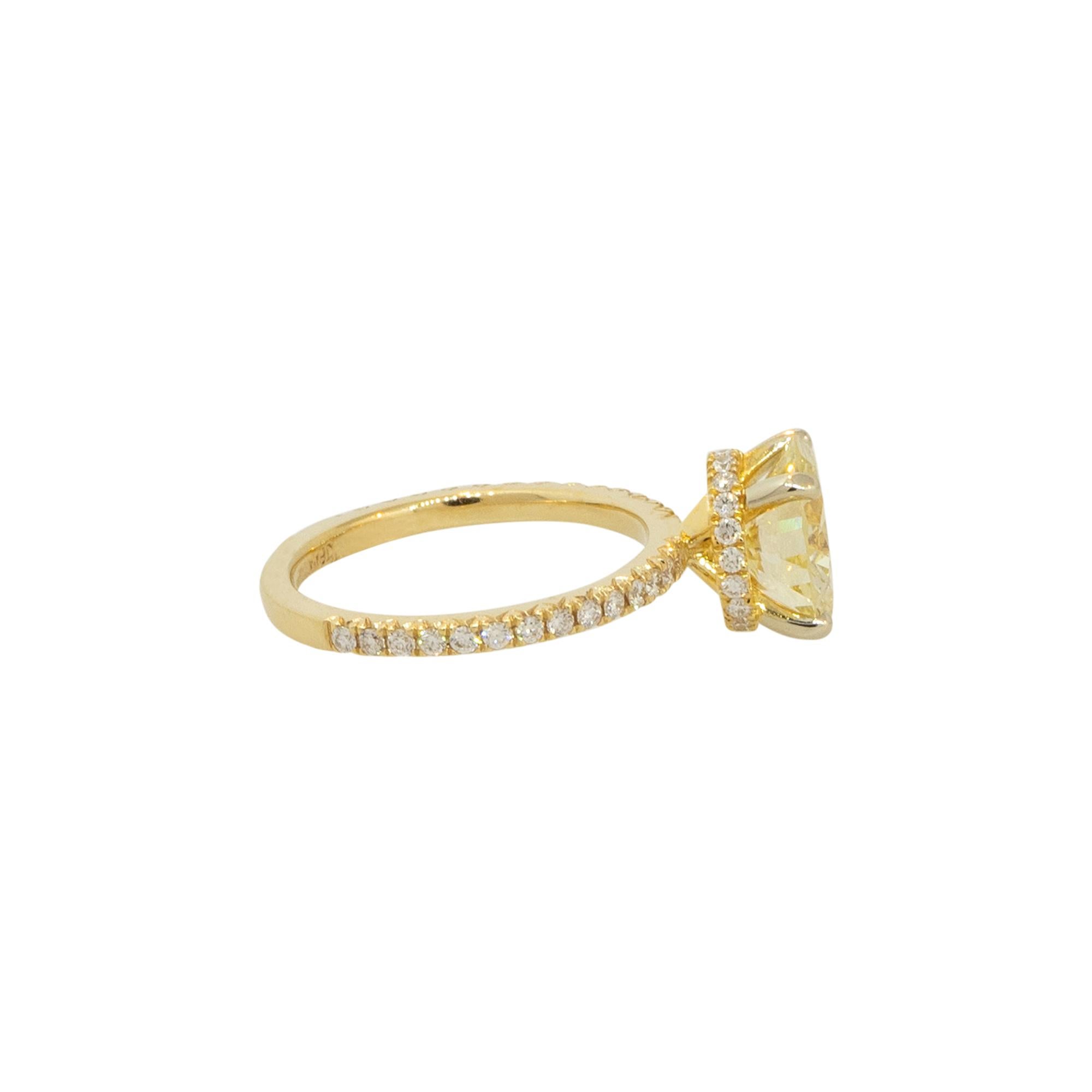 Taille ronde Bague de fiançailles en or 18 carats avec diamants ronds et brillants de 3,29 carats en vente