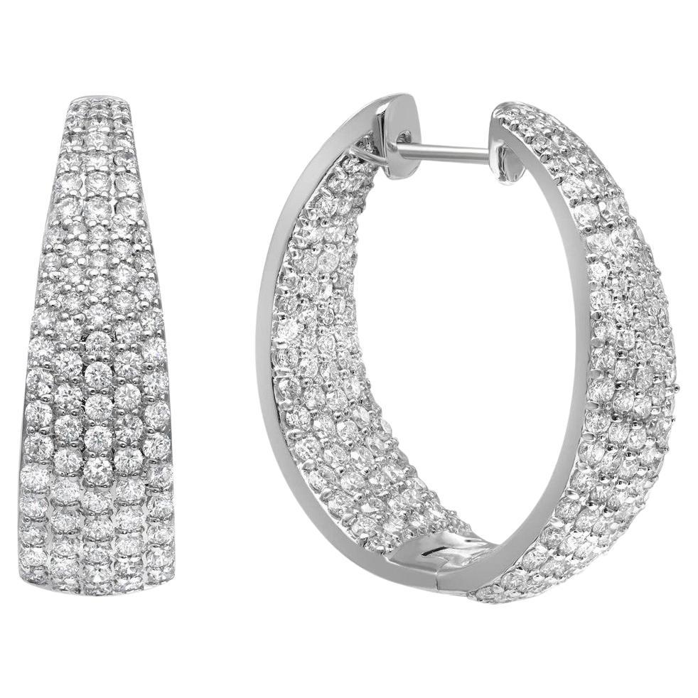 Boucles d'oreilles en or blanc 18 carats 3,29 carats de diamants taillés en rond