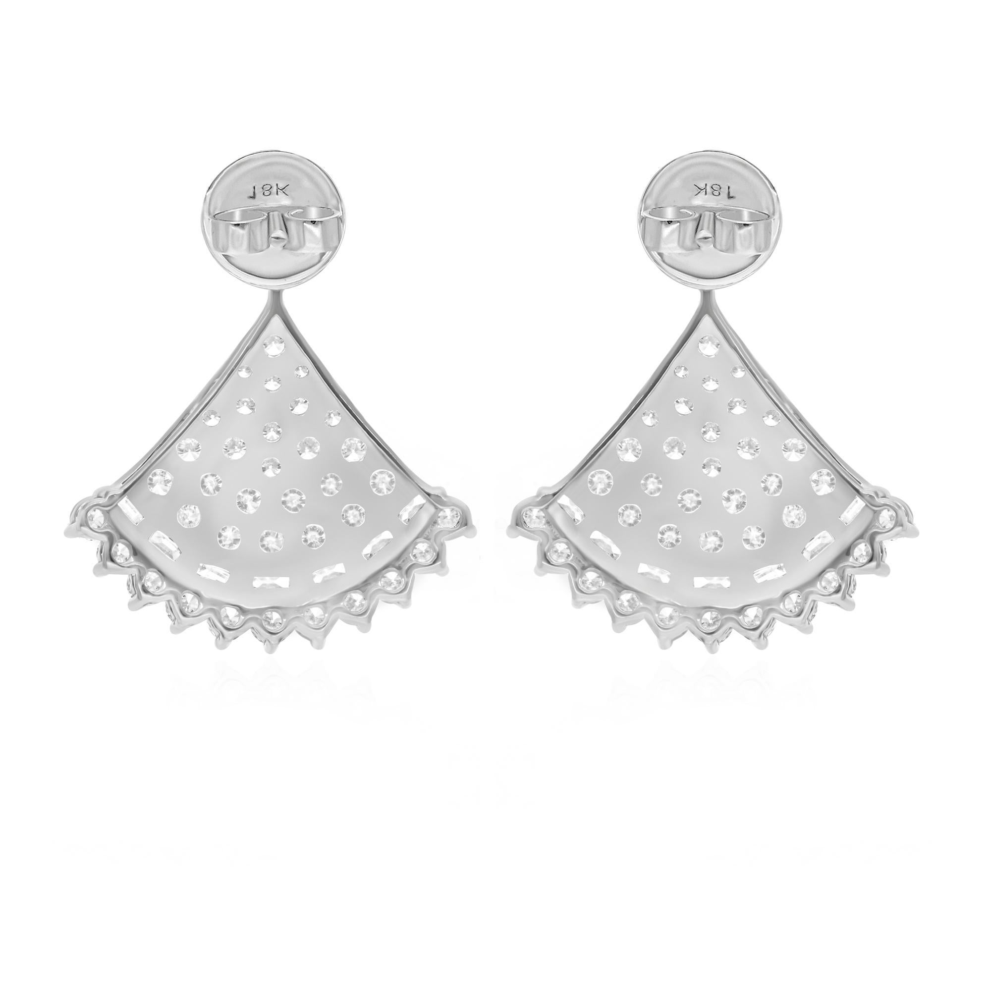 3.29 Carat SI Clarity HI Color Diamond Dangle Fine Earrings 18 Karat White Gold For Sale 1
