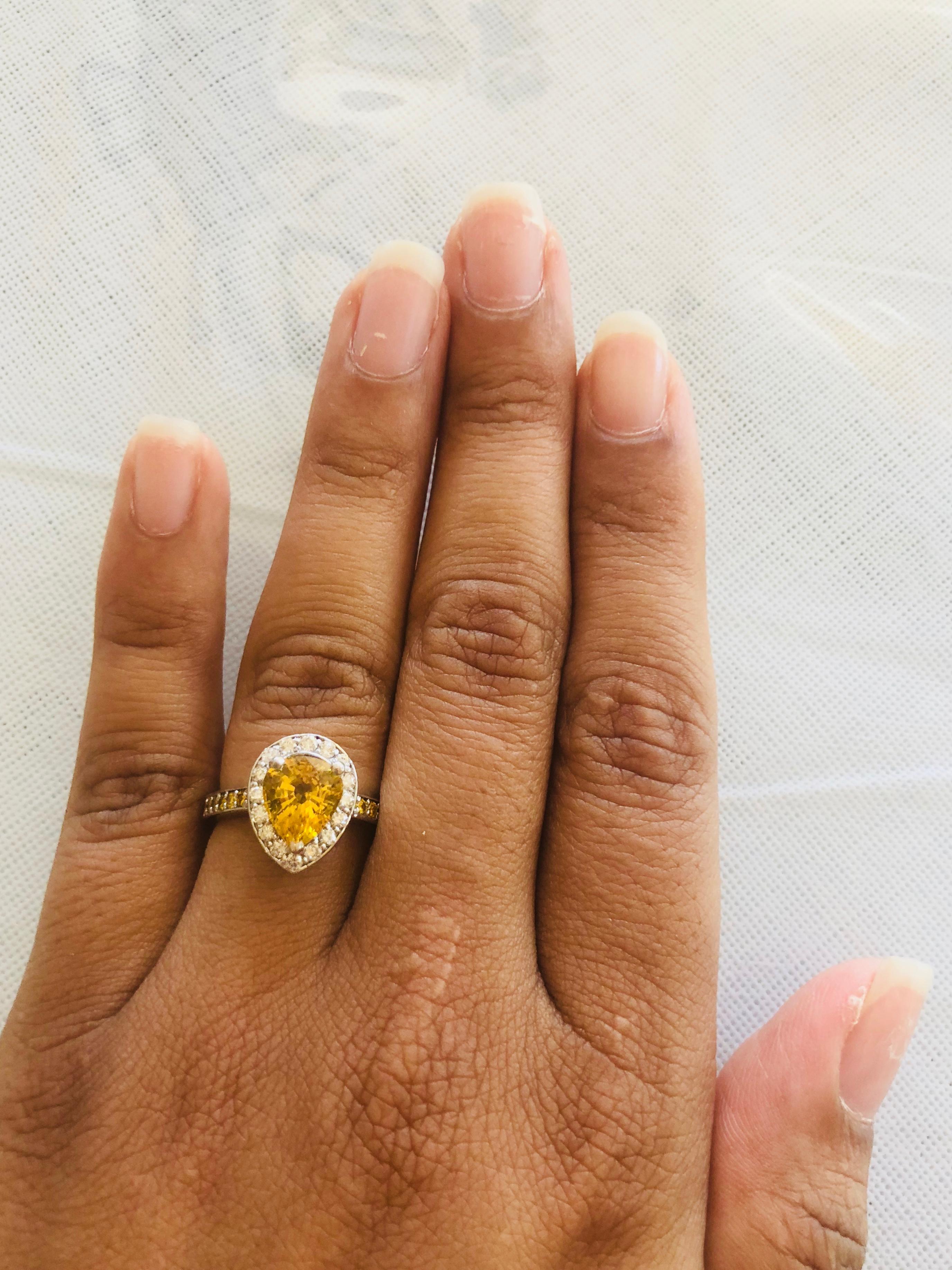 Verlobungsring aus Weißgold mit 3,29 Karat gelbem Saphir und Diamant Damen im Angebot