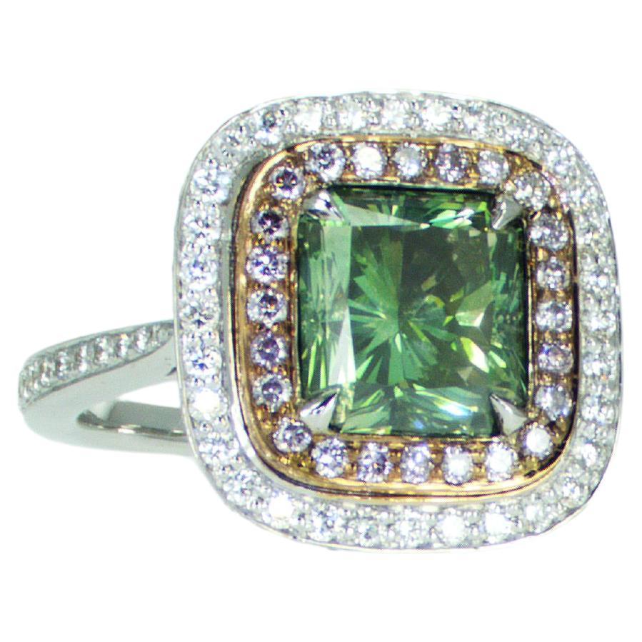 3.29 carats Rectangular Green Diamond Ring For Sale