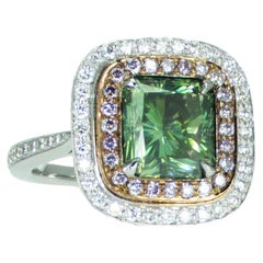 3.29 carats Rectangular Green Diamond Ring