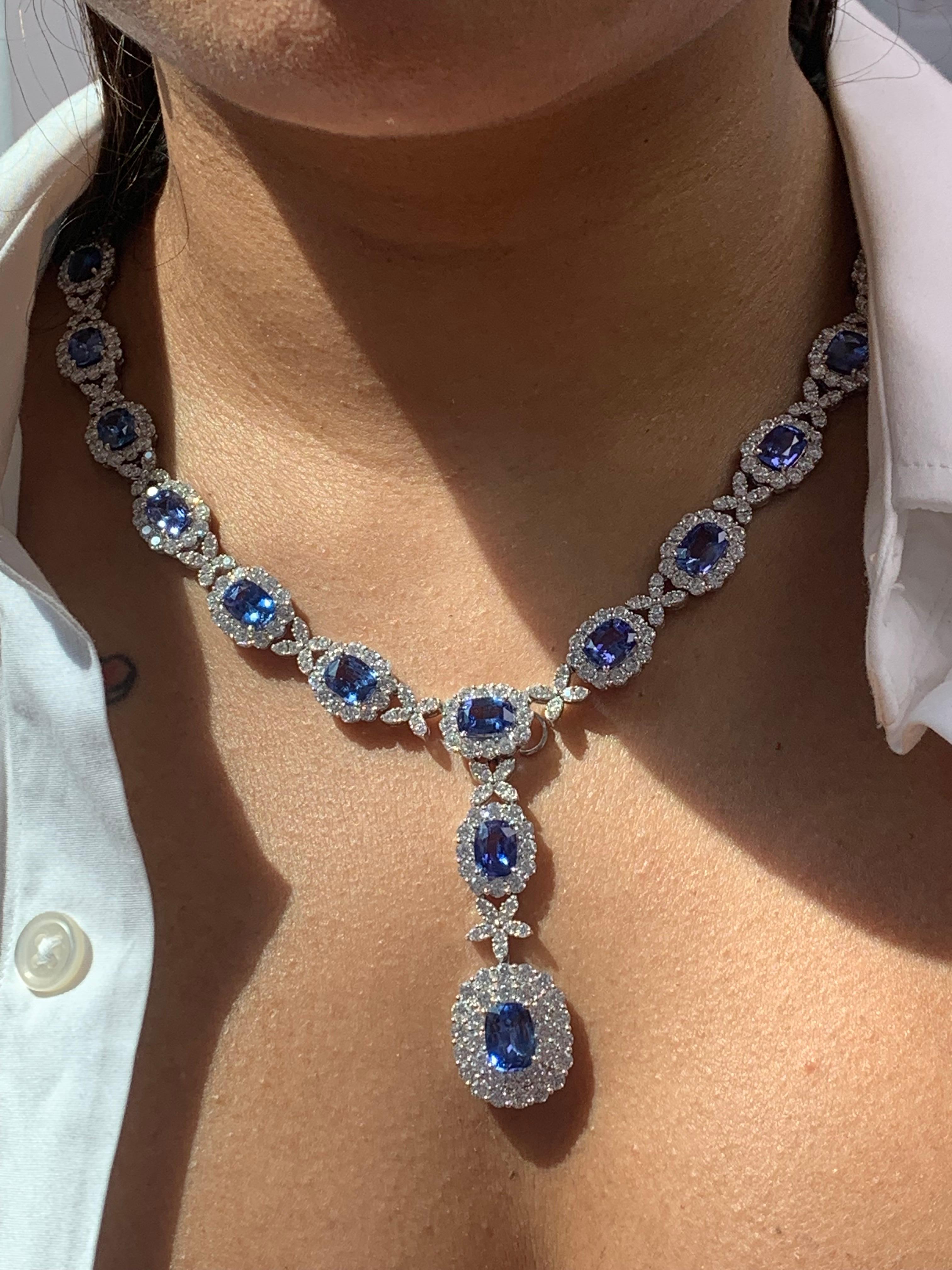 32.91 Carat Oval Cut Sapphire and Diamond Drop Necklace in 18K White Gold In New Condition For Sale In NEW YORK, NY