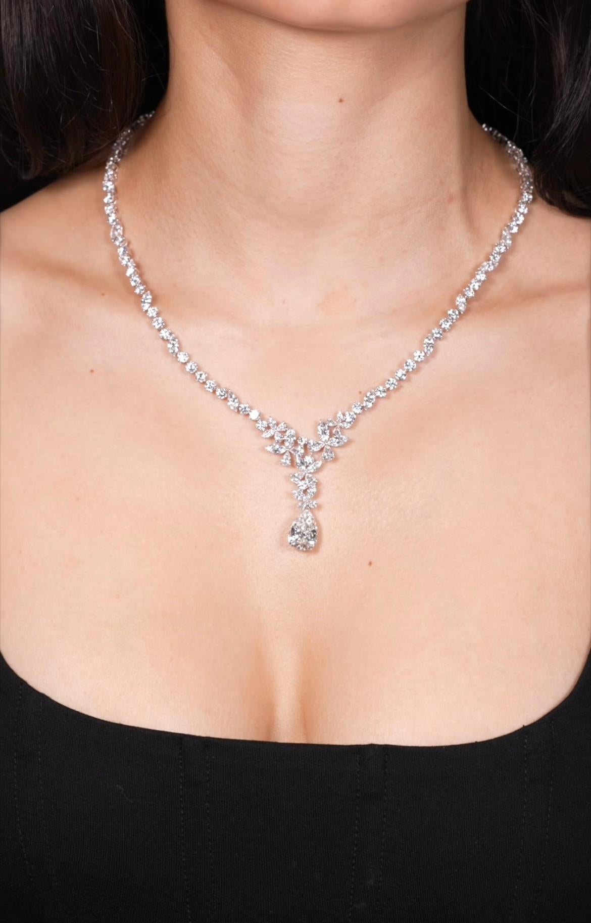 Handmade
Floral Diamond Necklace
18K White Gold
Pear Shape on Bottom is 5.01ct
32.97ct Total Diamond Weight
Designed, Handpicked, & Manufactured From Scratch In Los Angeles Using Only The Finest Materials and Workmanship