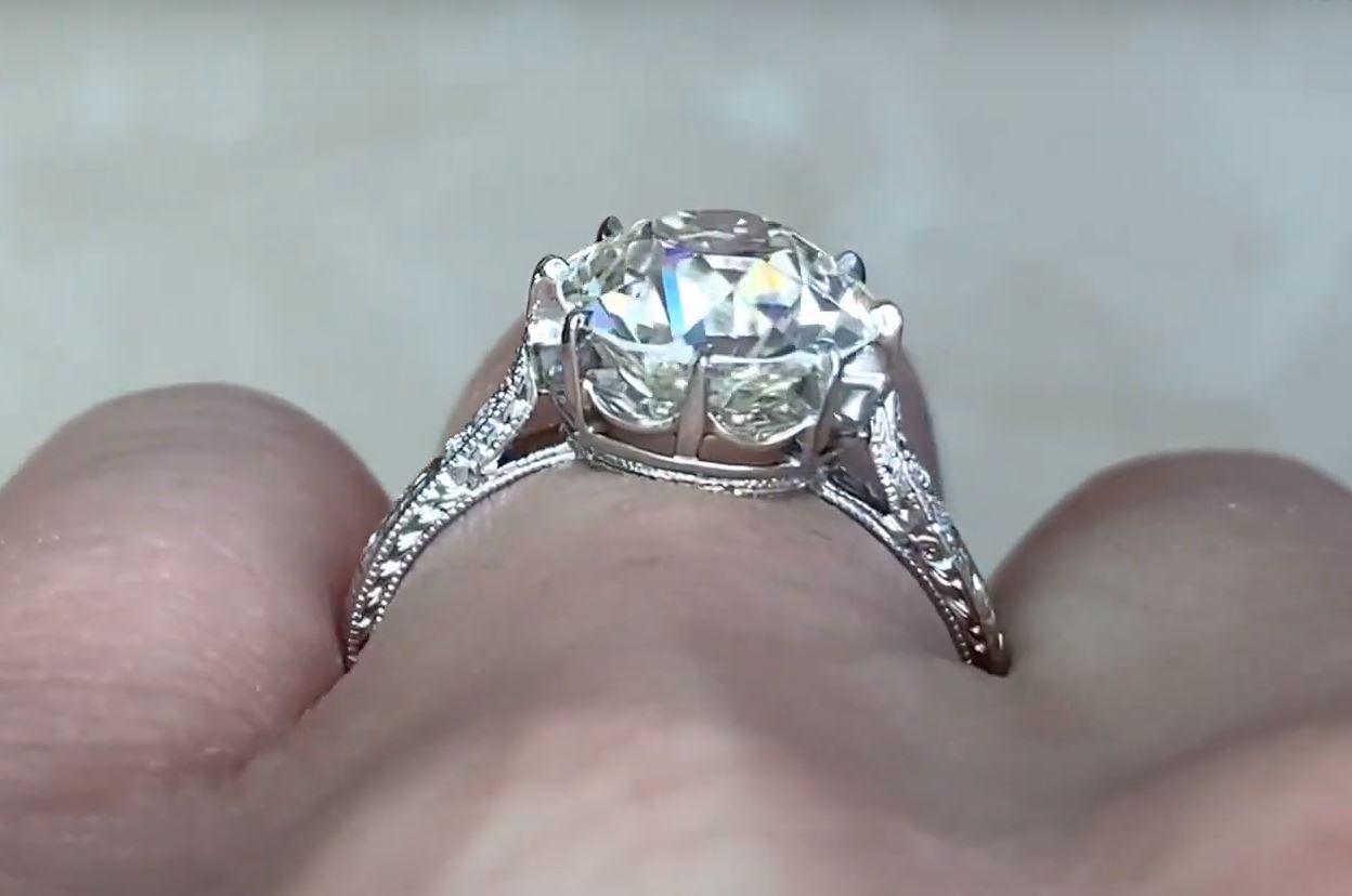 3.29ct Antique Art Deco Diamond Engagement Ring with Old European Cut Diamonds For Sale 2