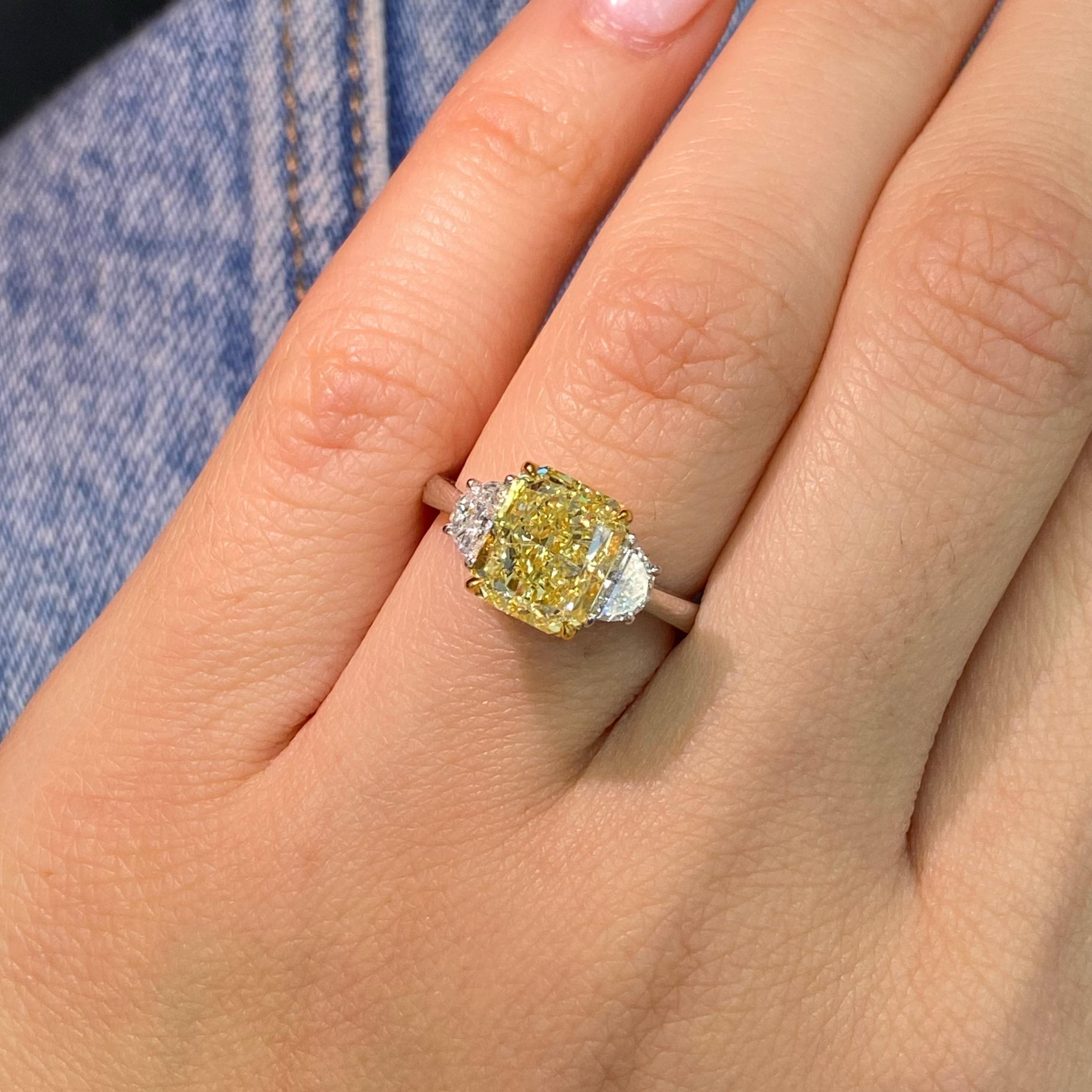 Radiant Cut Rare Colors 3.29ct Fancy Yellow Elongated Radiant Diamond Three Stone Ring For Sale