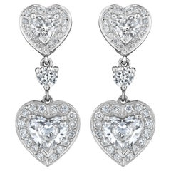 Pendientes Corazón y Diamante Redondo de 3,29 ct en Platino