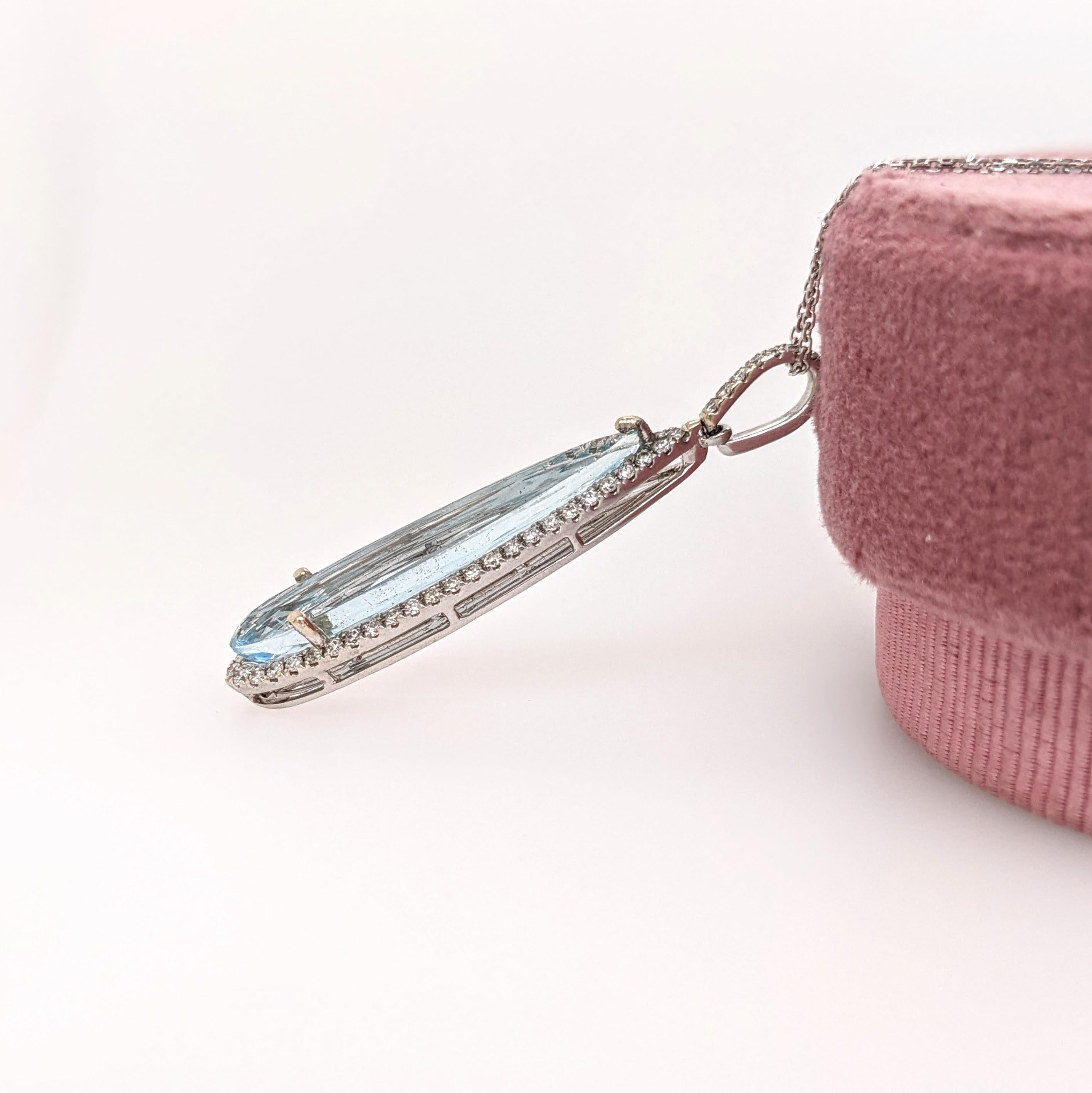 3.2ct Aquamarine Pendant w Earth Mined Diamonds in Solid 14K White Gold In New Condition For Sale In Columbus, OH