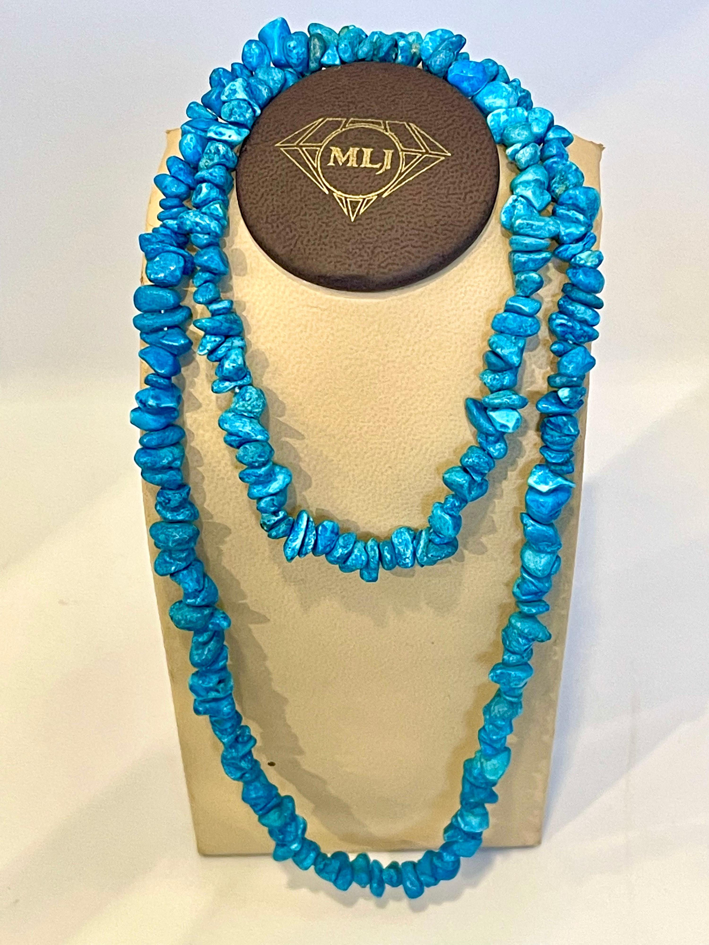 Taille grossière Collier Chip turquoise perles turquoise pierre naturelle en vente