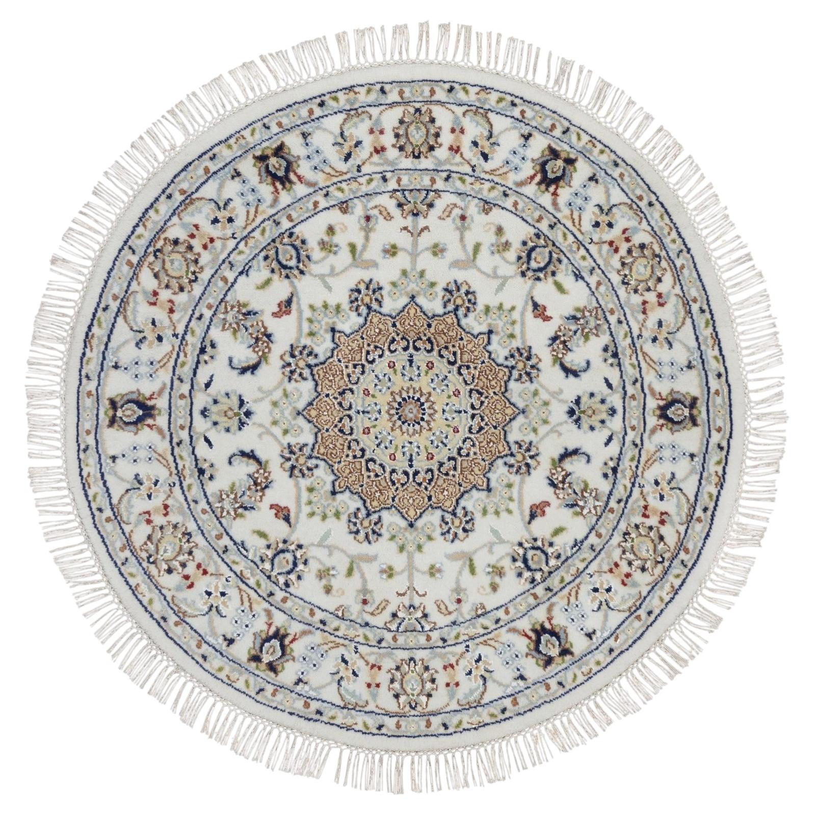 3'2"x3'2" Ivory Nain with Medallion Design Hand Knotted Wool and Silk Round Rug