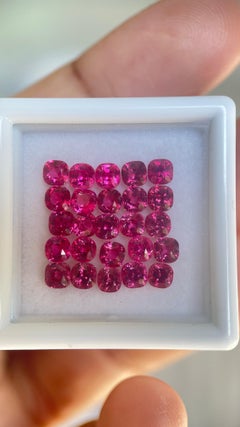 3.2x3.2mm Neon Hot Pink Spinel/Jedi Spinel/Mansin Spinel (Total - 4.45ct)