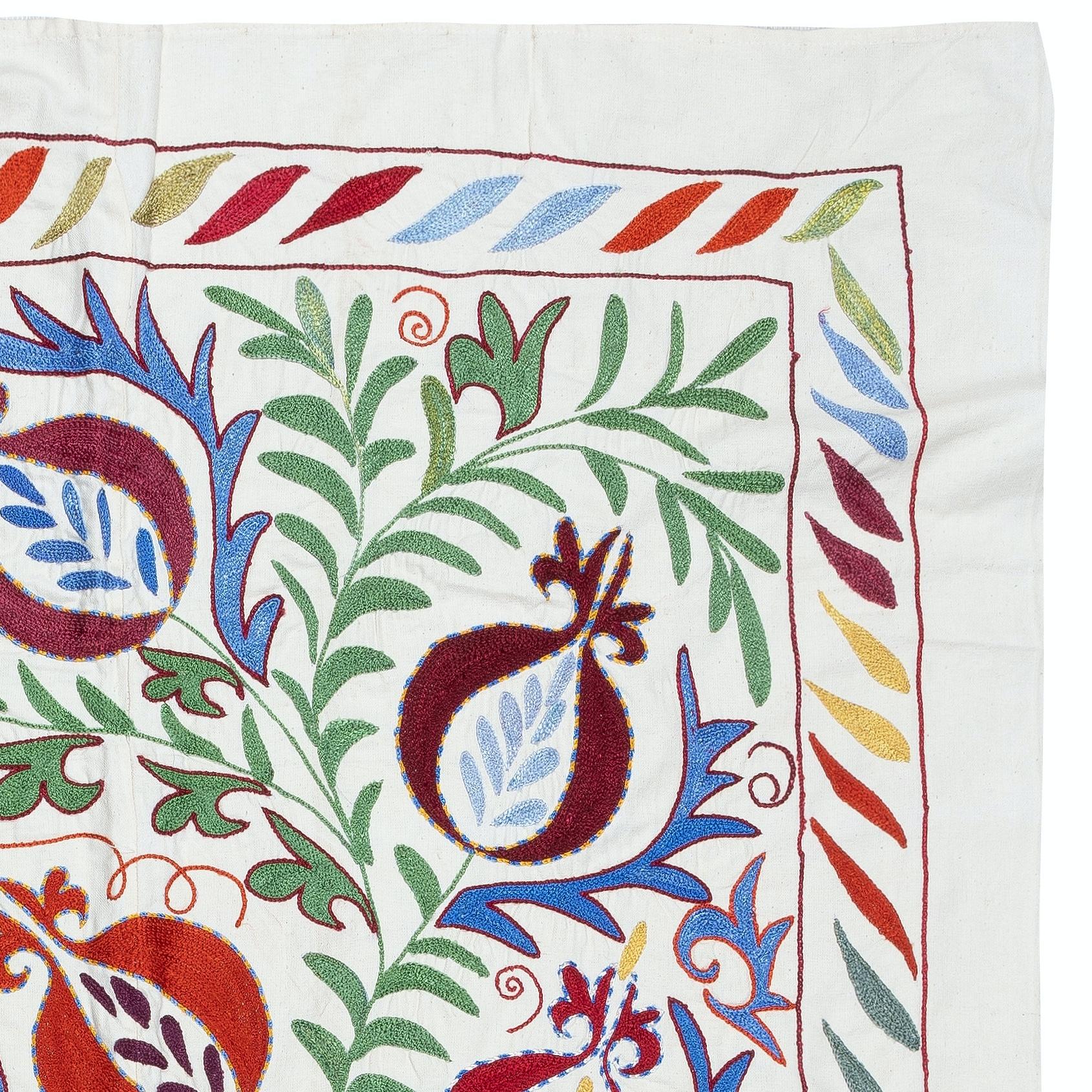 Suzani 3.2x4 Ft Modern Embroidered Wall Hanging, Floral Design Silk & Cotton Tablecloth For Sale