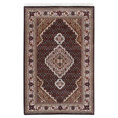 3'2"x5'4" Black Fish Medallion Design Tabriz Mahi Hand Knotted Wool Rug