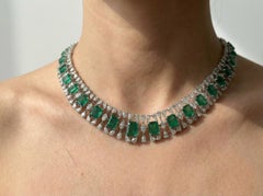 33 Carat 18K White Gold Emerald & Diamond Choker Necklace
