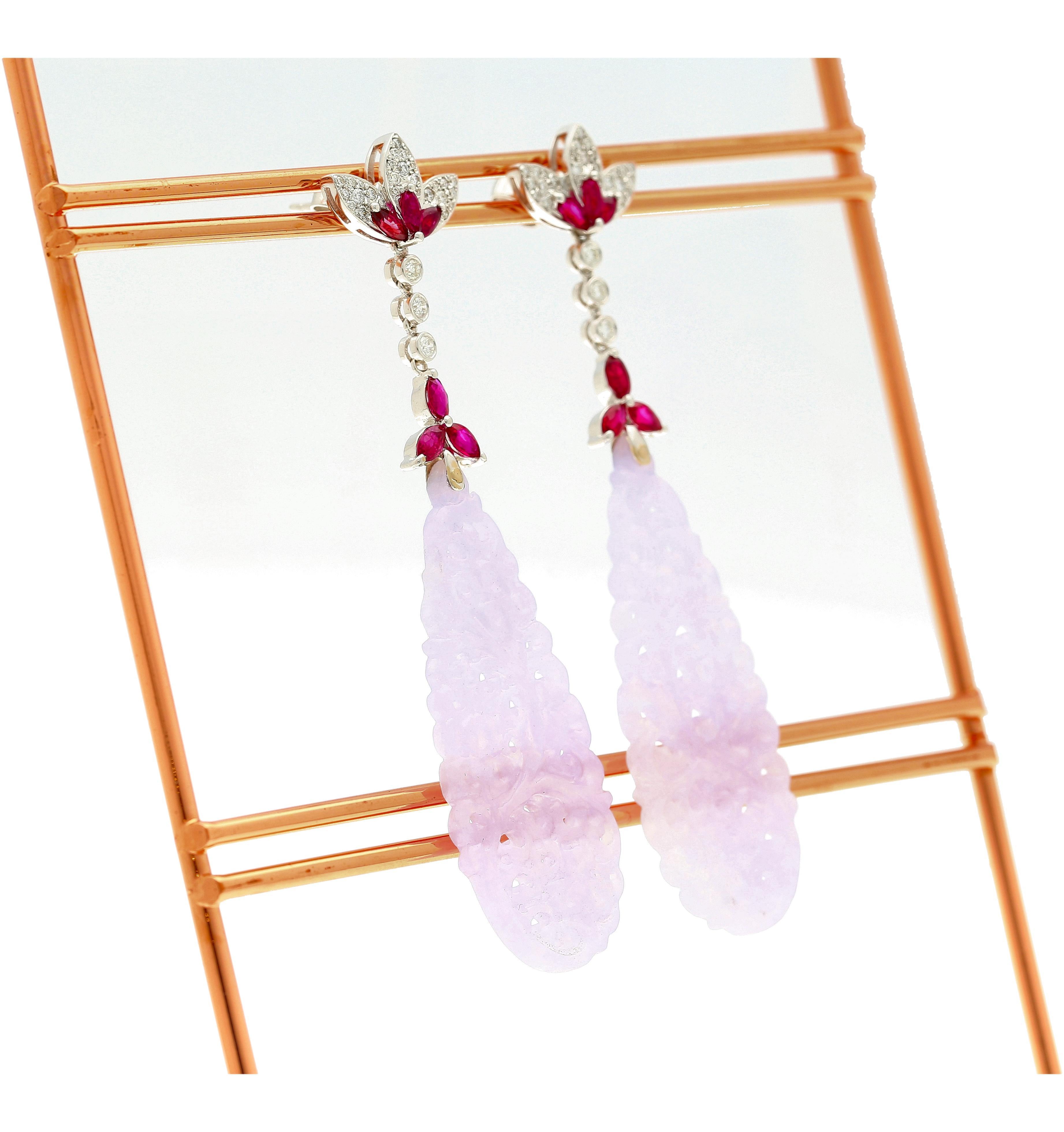 33 Carat Carved Lavender Jadeite Jade Drop Earrings With Rubies & Diamonds In New Condition For Sale In Miami, FL