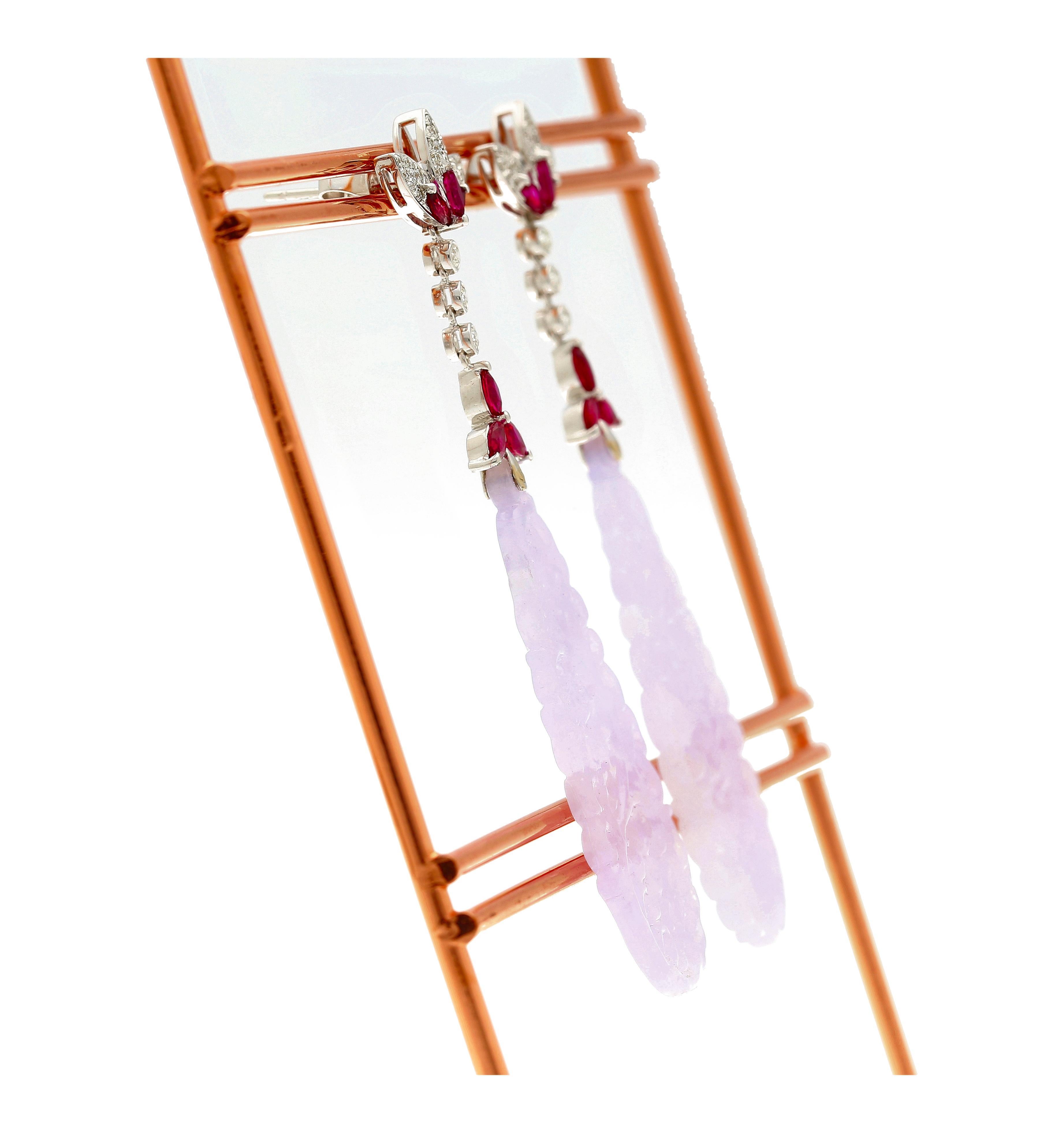 Women's 33 Carat Carved Lavender Jadeite Jade Drop Earrings With Rubies & Diamonds For Sale