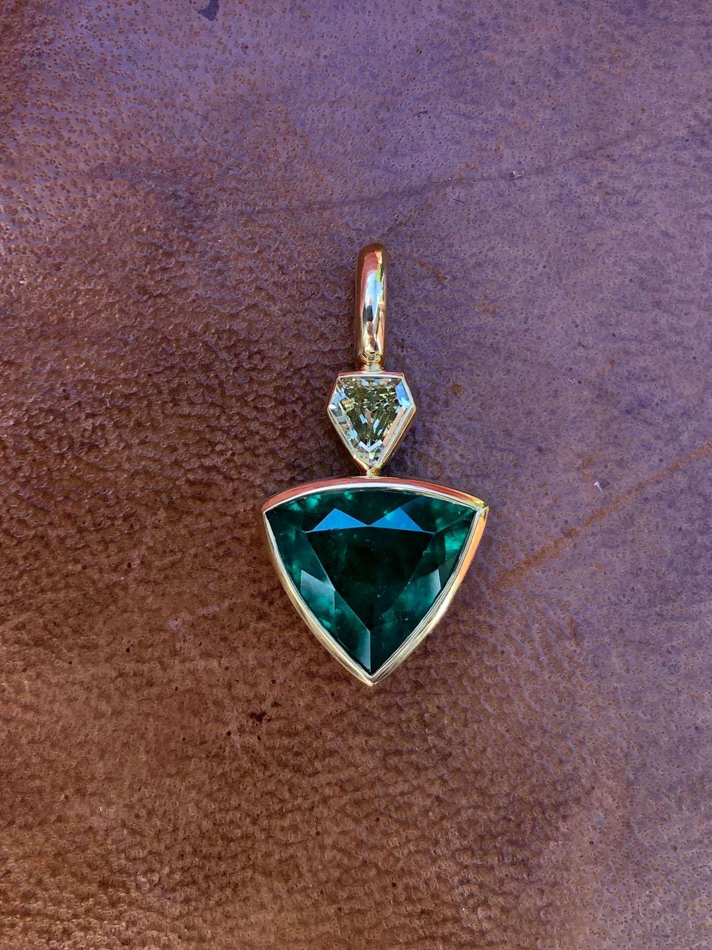 Artisan 3.3 Carat Colombian Muzo Emerald and Fancy Yellow Diamond Pendant For Sale