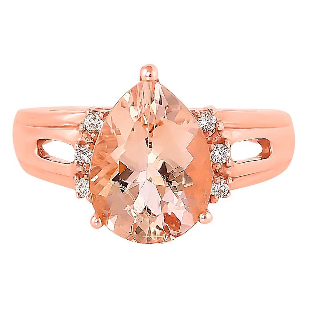 Sunita Nahata Morganite 3.30ct. Fancy Ring in 18K Rose Gold with Diamond.