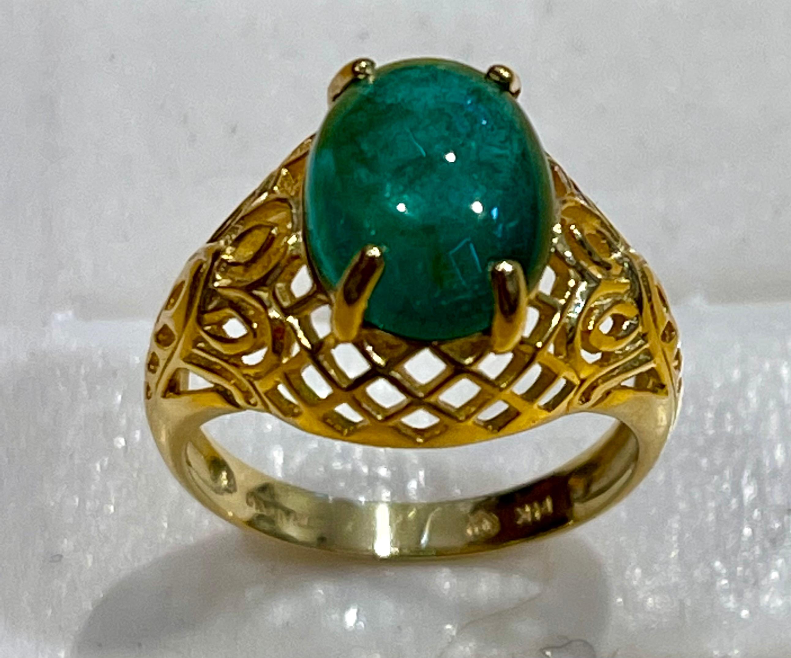 3.3 Carat Oval Emerald Cabochon 14 Karat Yellow Gold Cocktail Ring Vintage For Sale 8