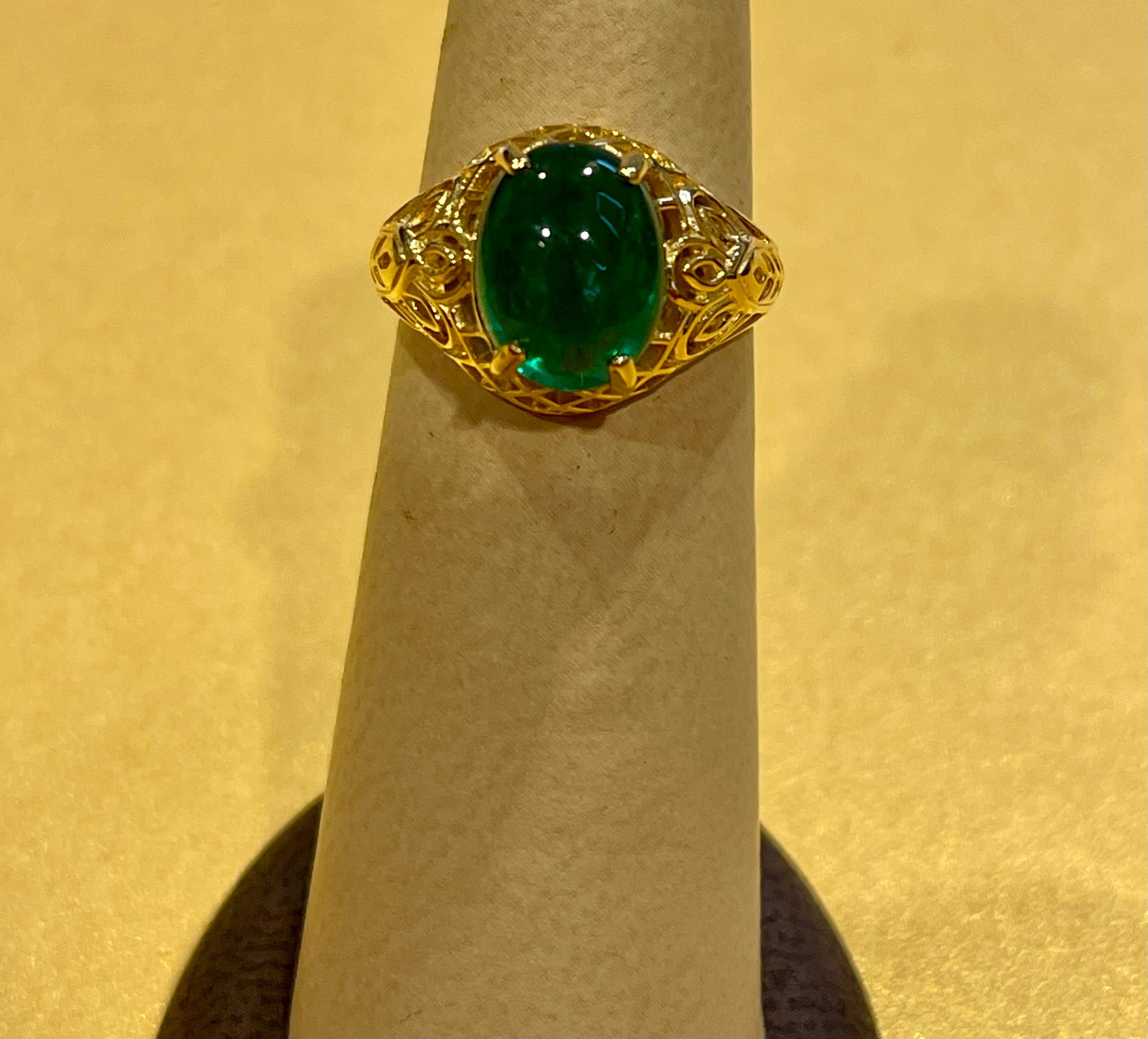 3.3 Carat Oval Emerald Cabochon 14 Karat Yellow Gold Cocktail Ring Vintage For Sale 9