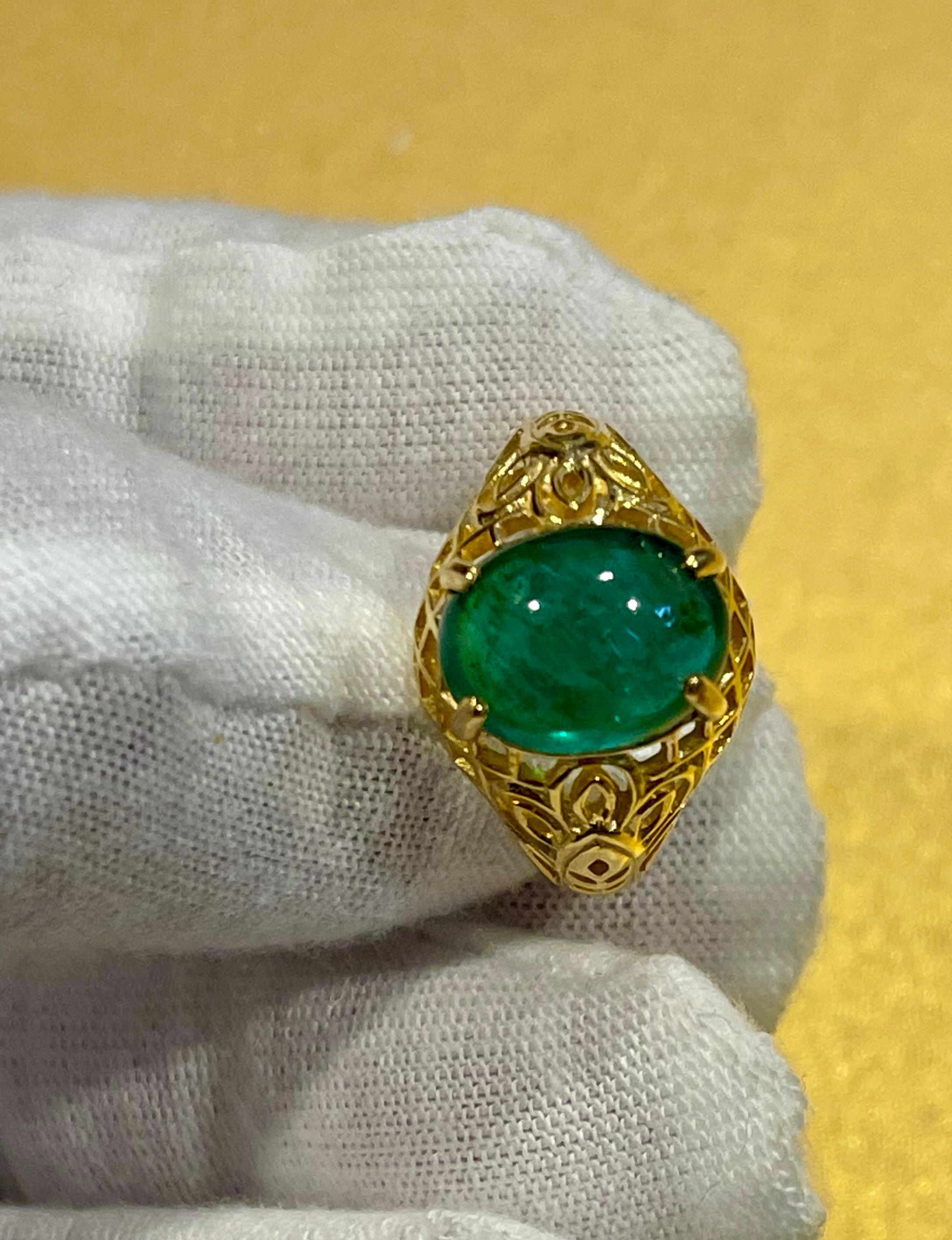3.3 Carat Oval Emerald Cabochon 14 Karat Yellow Gold Cocktail Ring Vintage For Sale 14