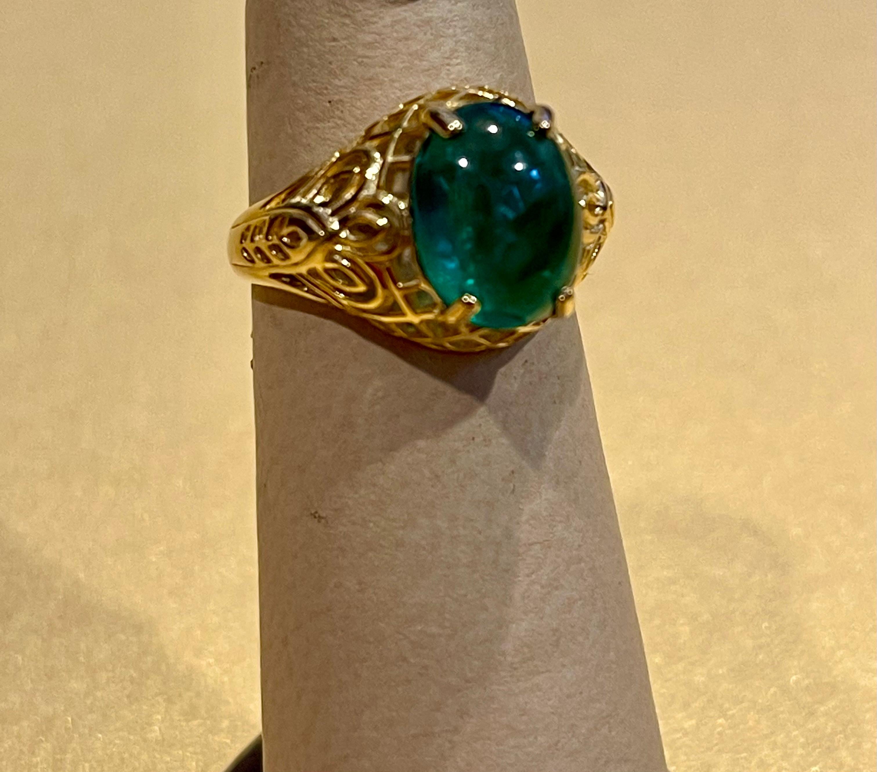 3.3 Carat Oval Emerald Cabochon 14 Karat Yellow Gold Cocktail Ring Vintage For Sale 6