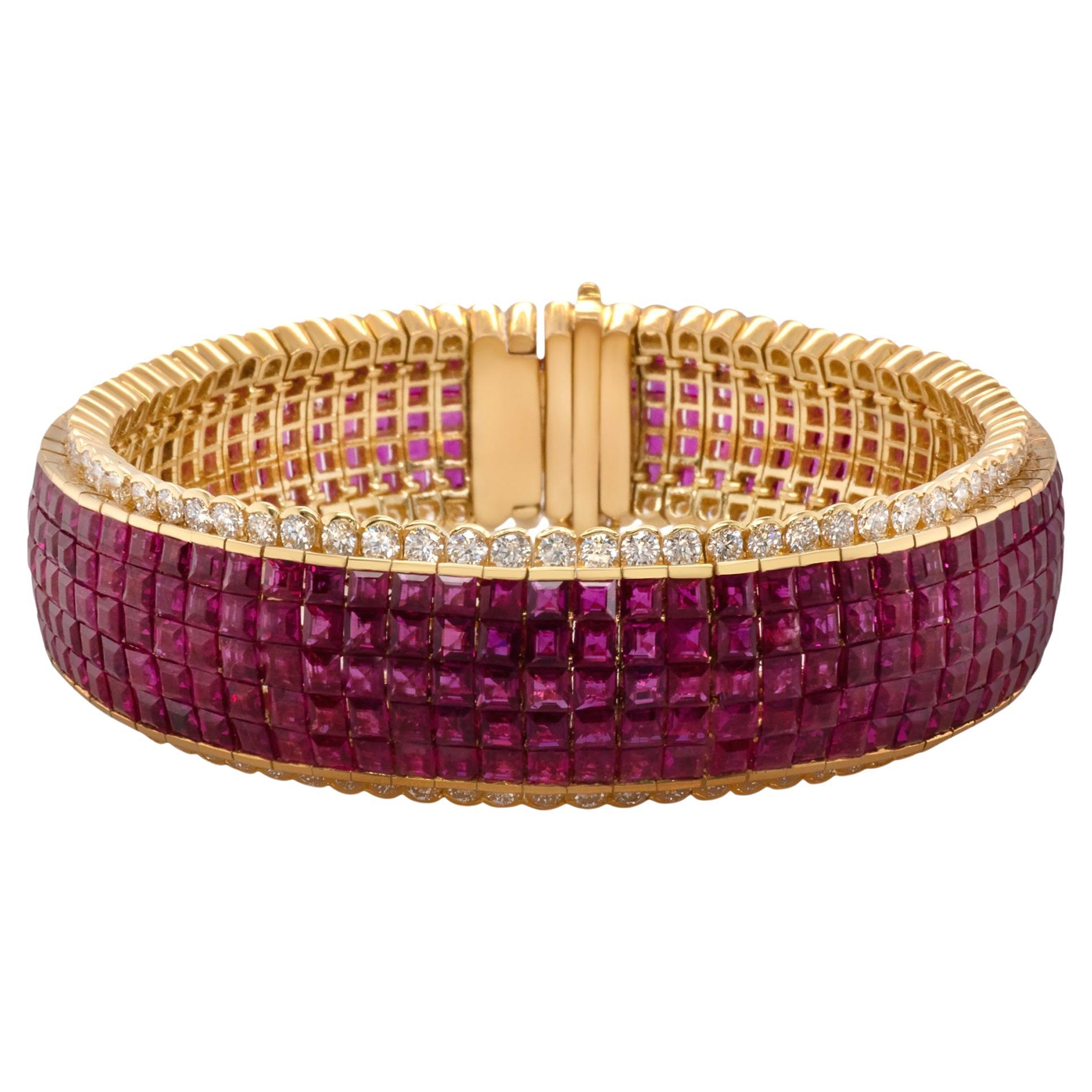 33 Carat Ruby and 4 Carat Diamond Invisible Bracelet in 18 Karat Yellow Gold For Sale