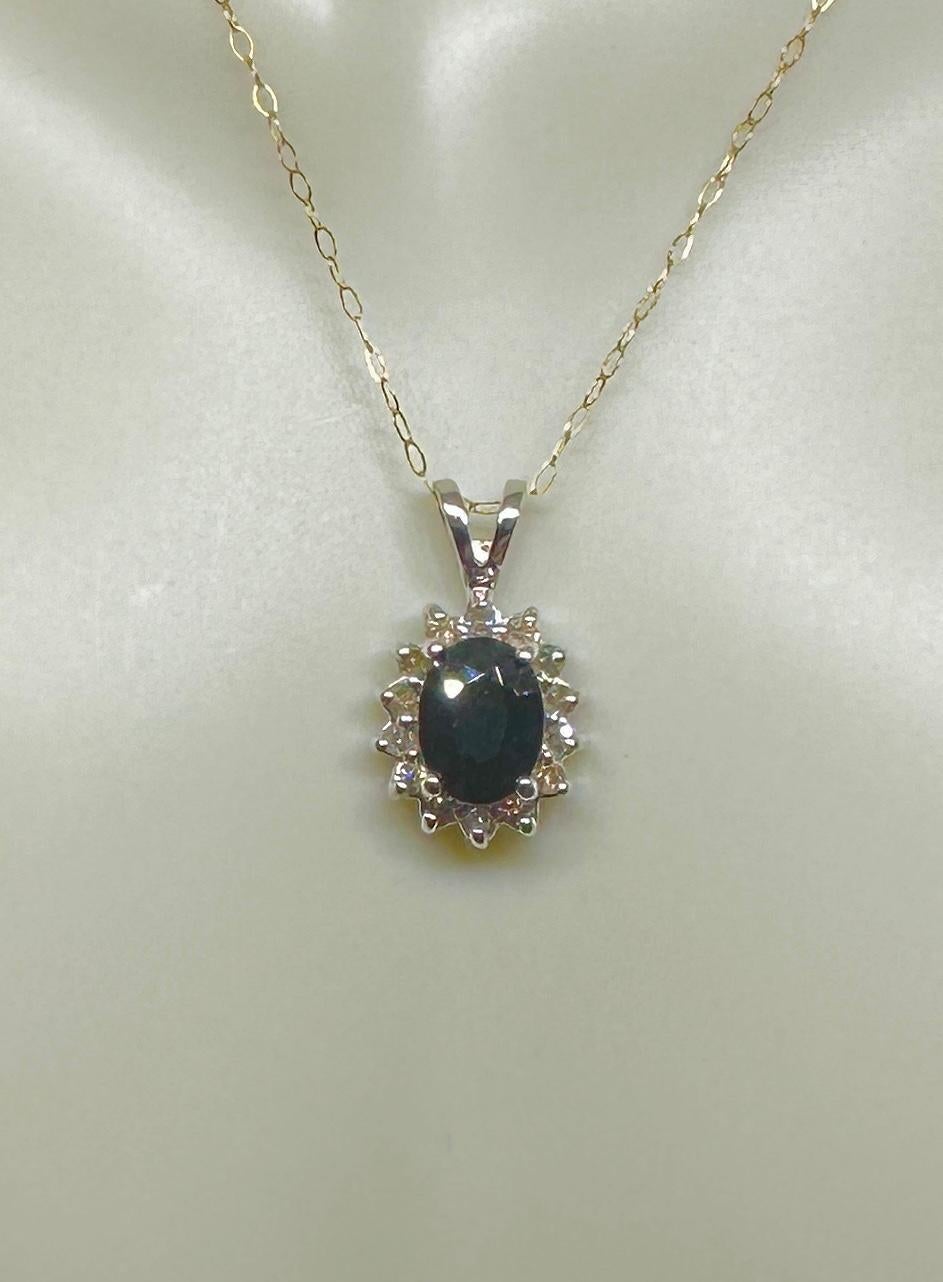3.3 Carat Sapphire Diamond Earrings And Pendant Necklace Set 14 Karat White Gold In Excellent Condition For Sale In New York, NY