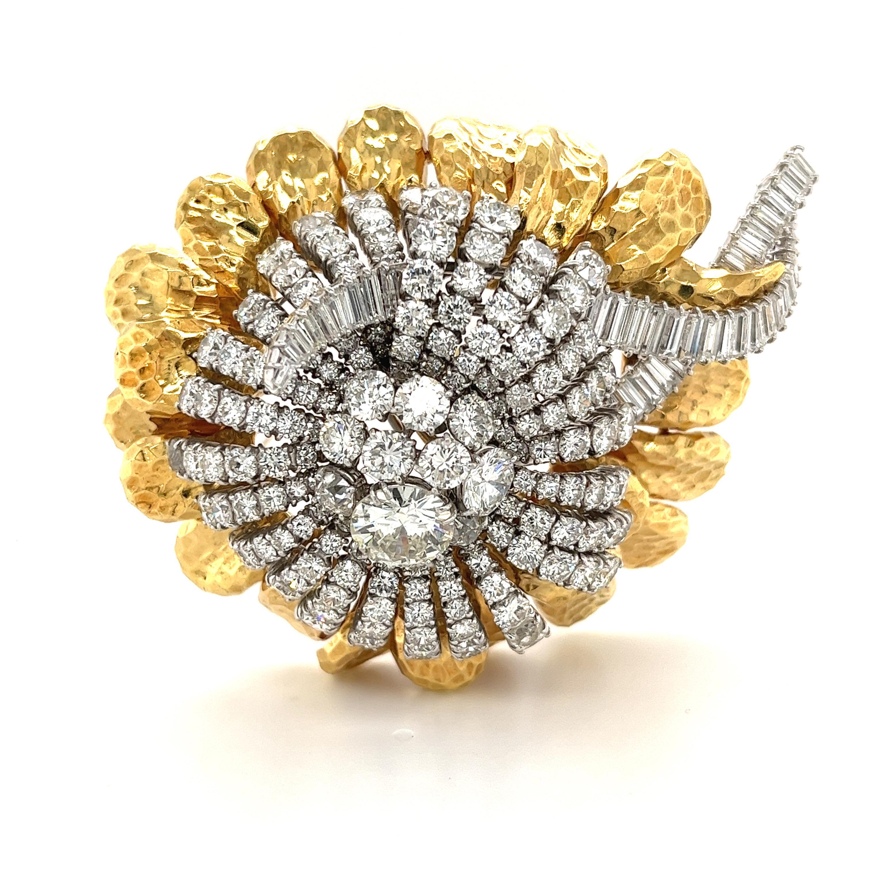 Round Cut 33 Carat Total David Webb Signed Detachable Brooch In Platinum and 18K Gold For Sale