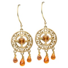 Boucles d'oreilles en or 18 carats serties de saphirs fantaisie de 3,3 carats